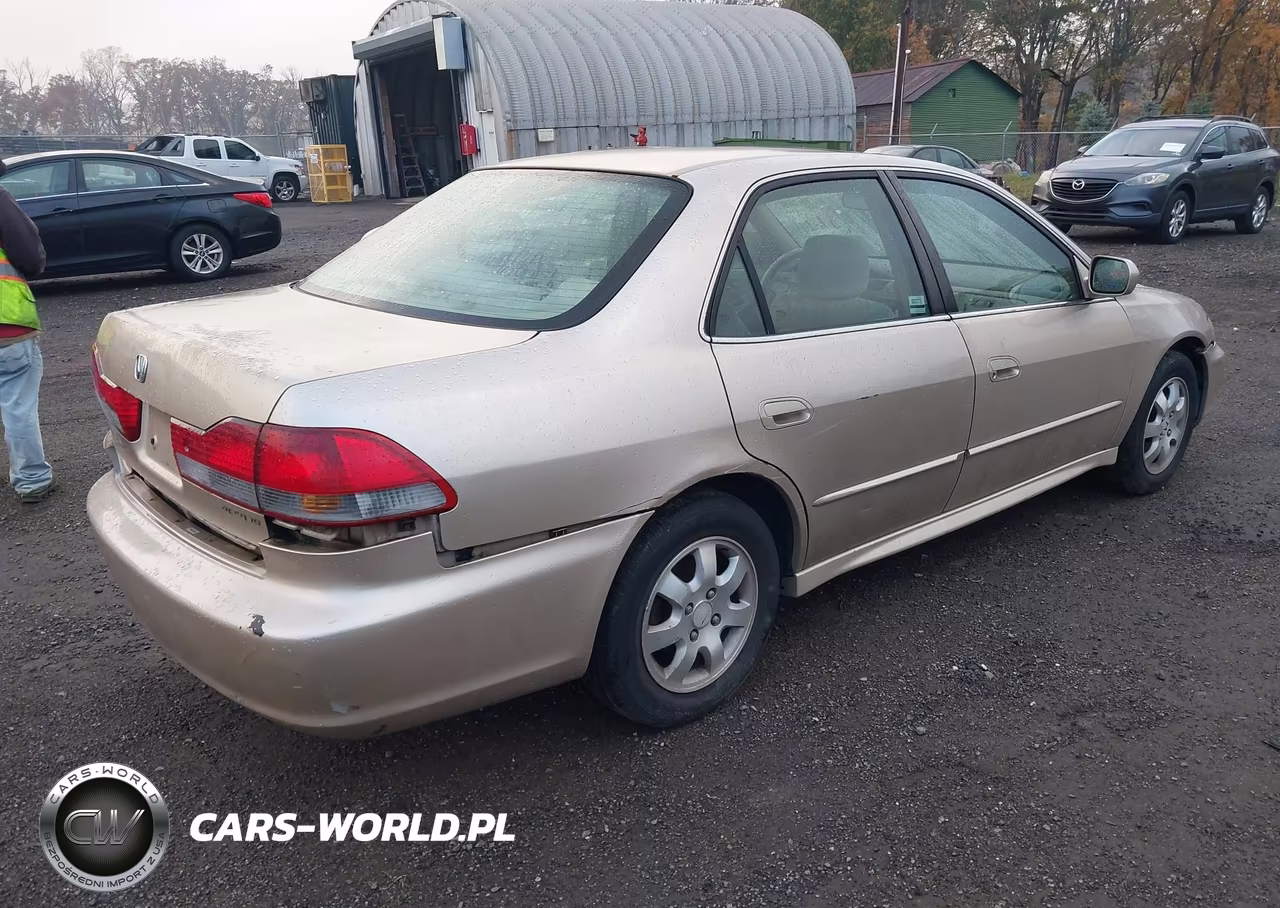2001 Honda Accord 2.3 Ex VIN:1HGCG66871A034698 - 4