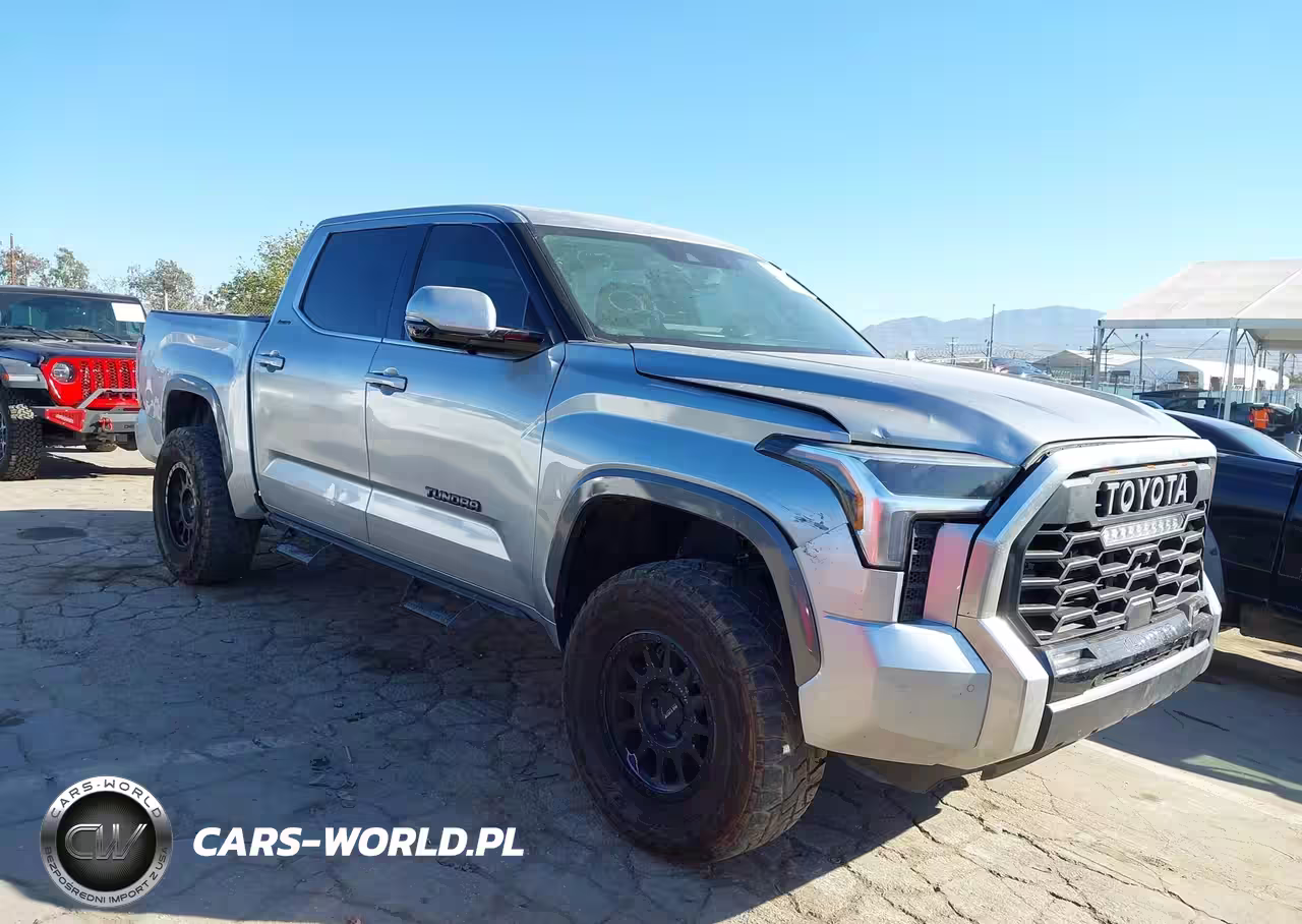 2023 Toyota Tundra Crewmax Limited