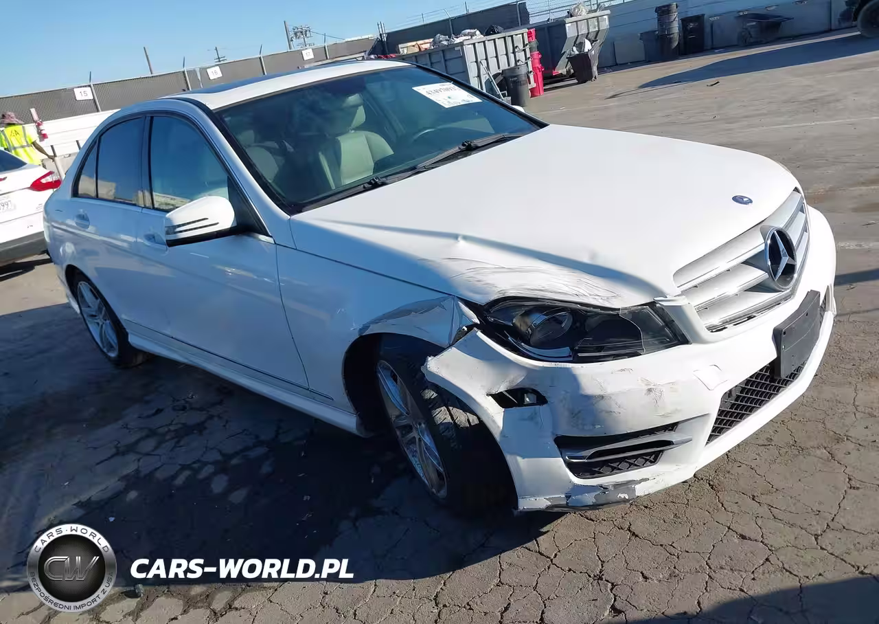 2013 Mercedes-Benz C 250 Sport