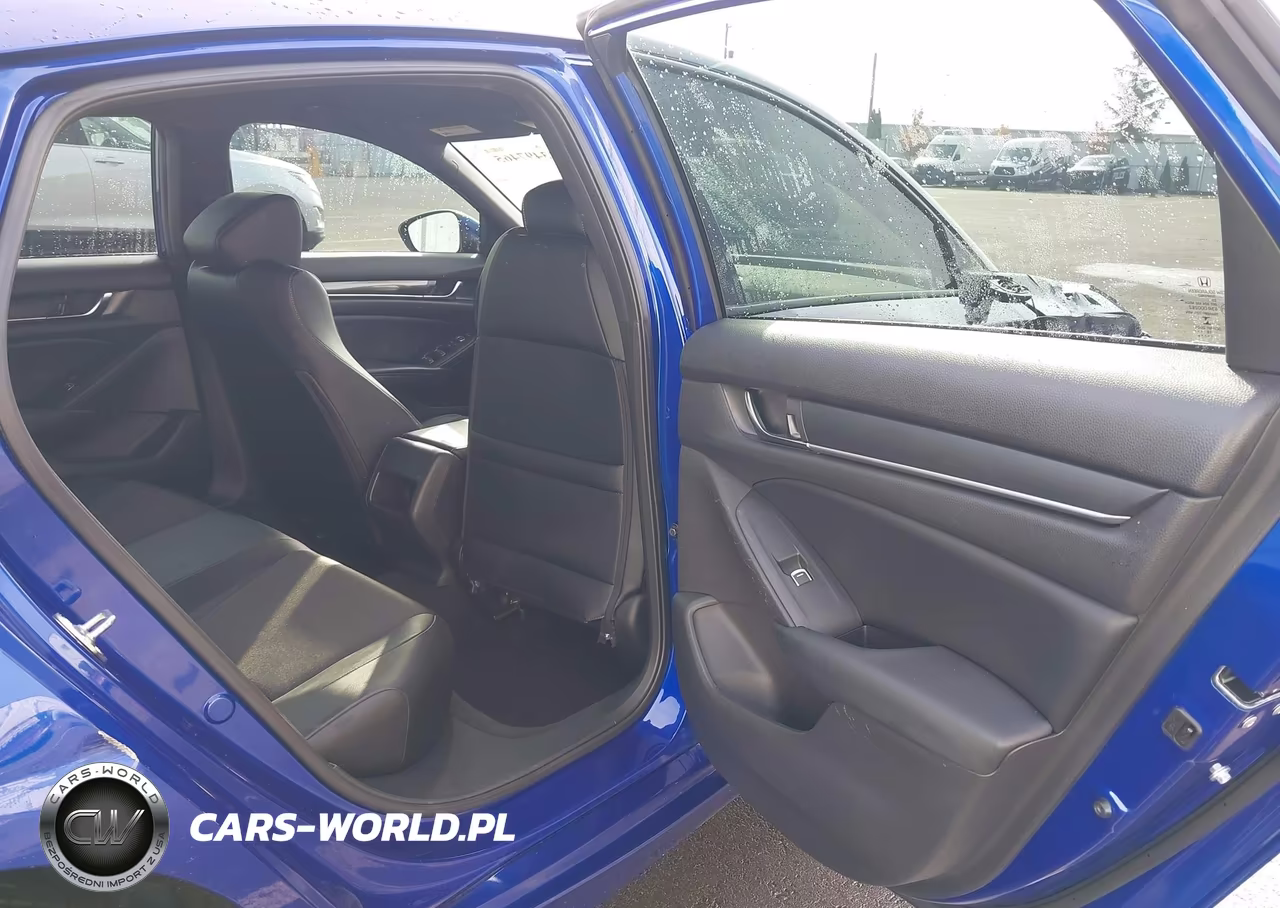 2018 Honda Accord Sport VIN:1HGCV1F37JA258566 - 8
