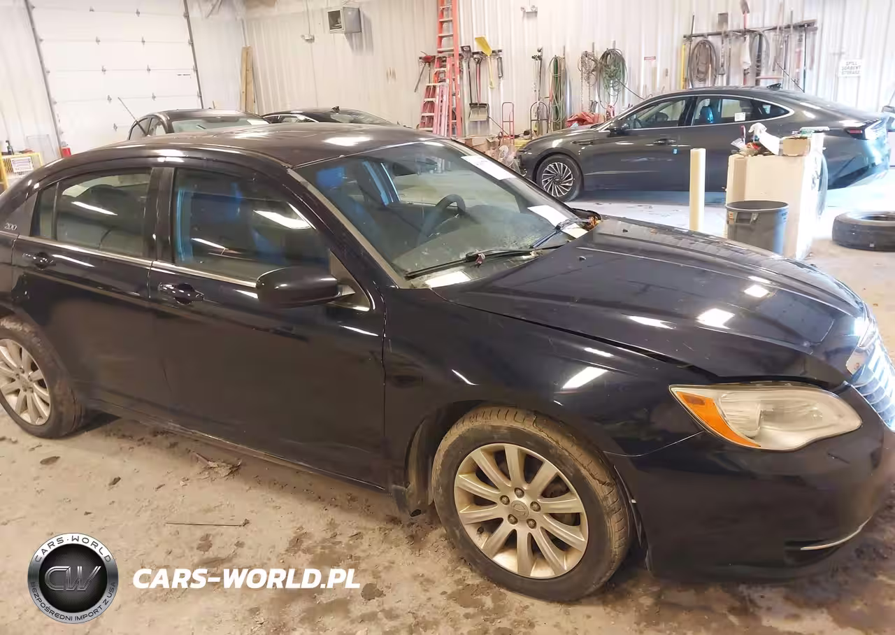 2011 Chrysler 200 Touring