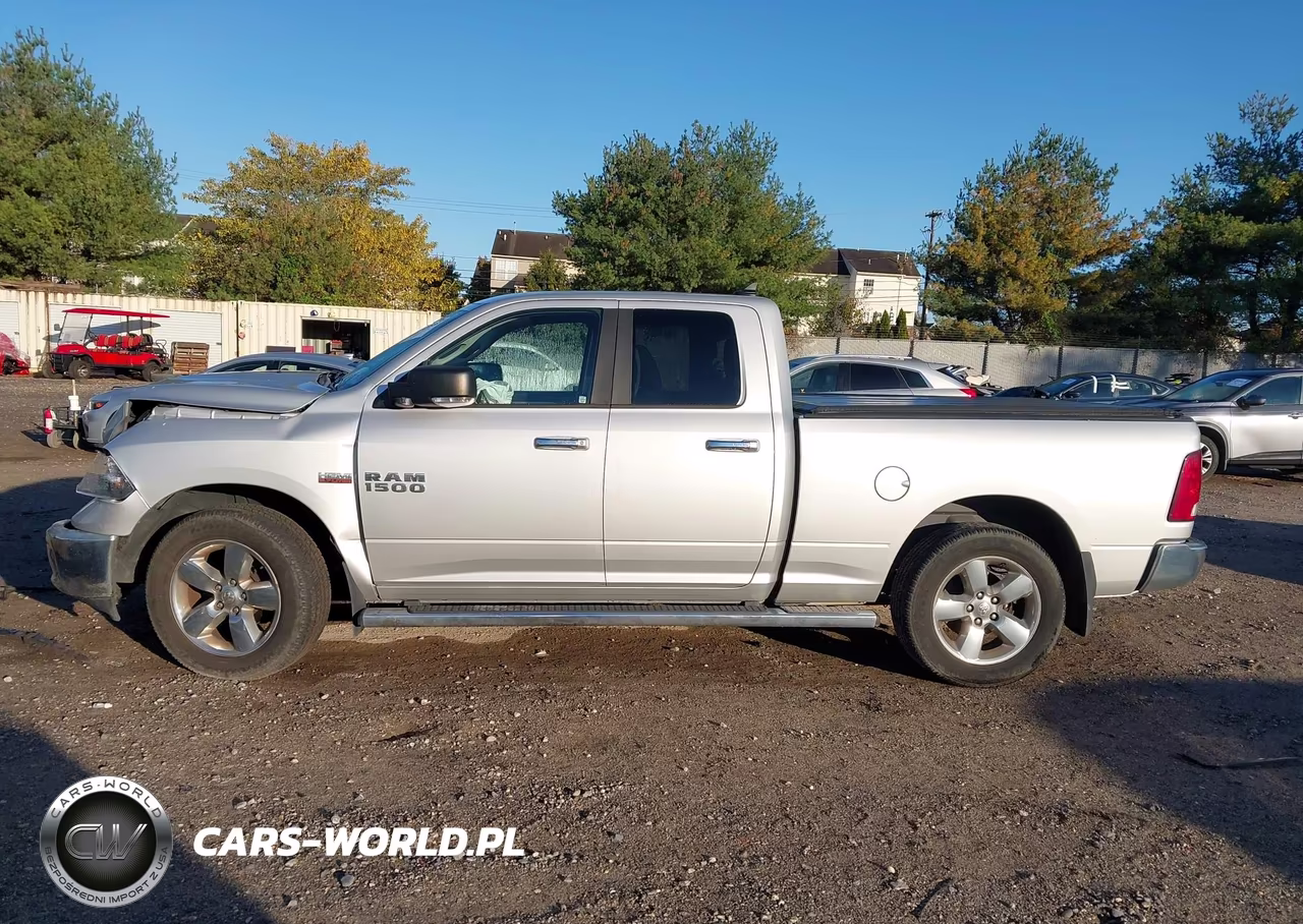 2015 Ram 1500 Big Horn VIN:1C6RR6GT6FS628715 - 14