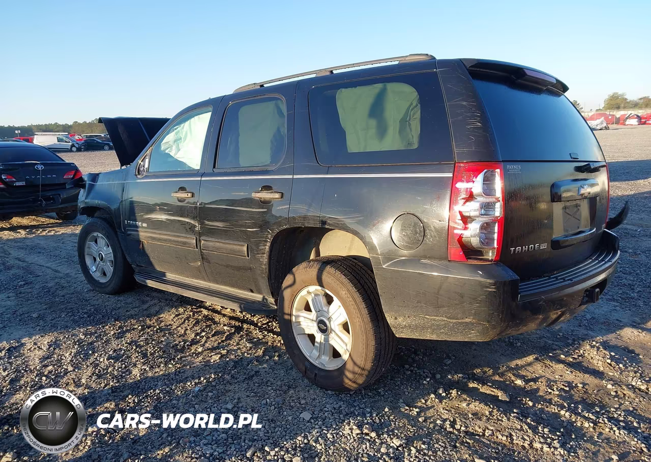 2009 Chevrolet Tahoe Ls VIN:1GNEC133X9R288067 - 3