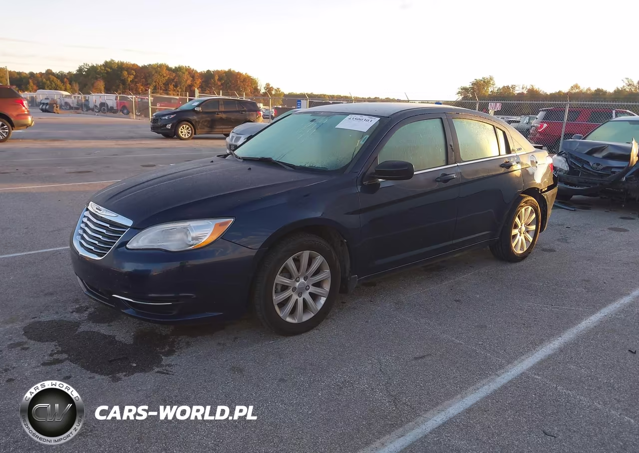 2013 Chrysler 200 Touring VIN:1C3CCBBB8DN688941 - 2