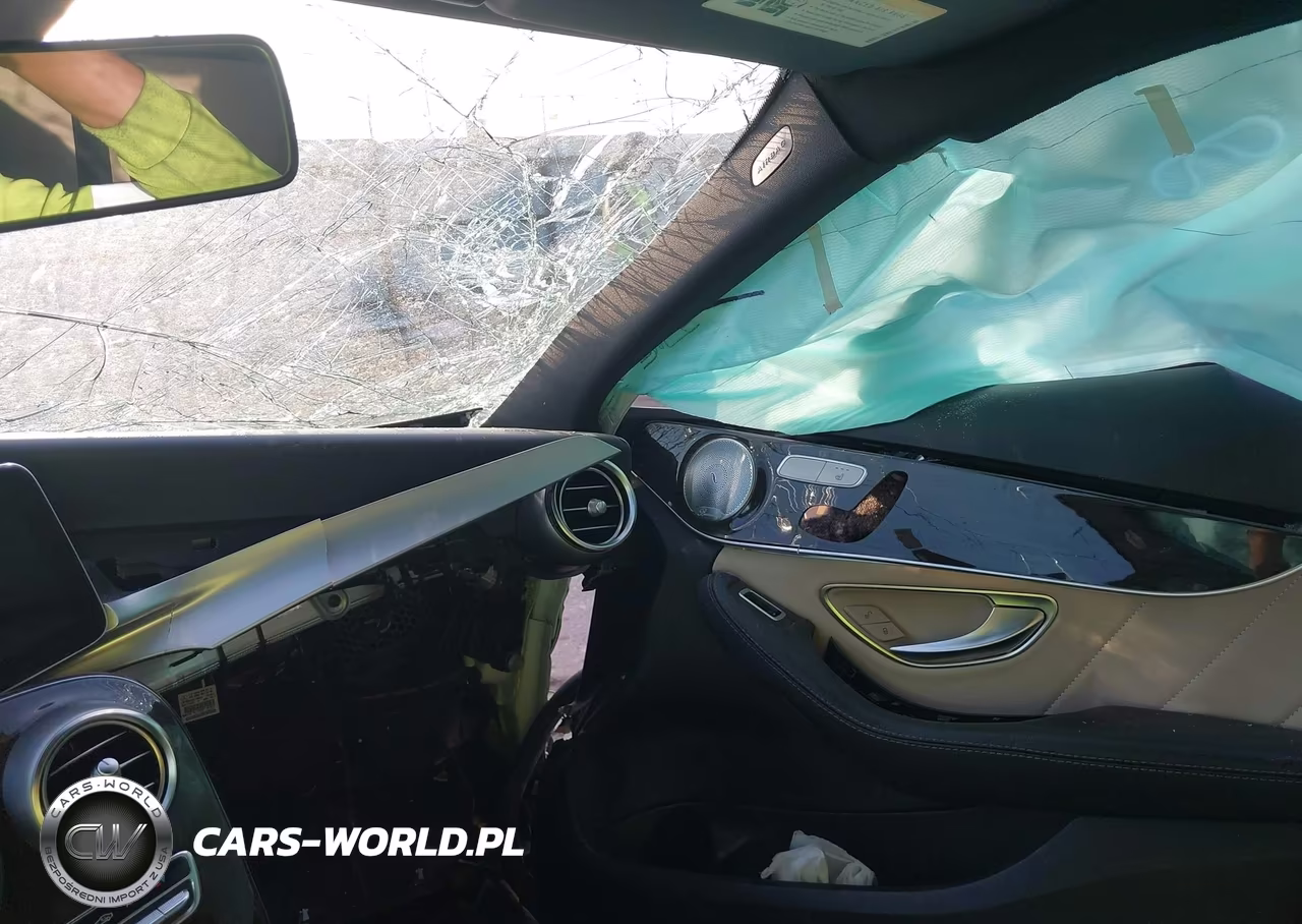 2019 Mercedes-Benz C 300 VIN:55SWF8DB5KU299278 - 5