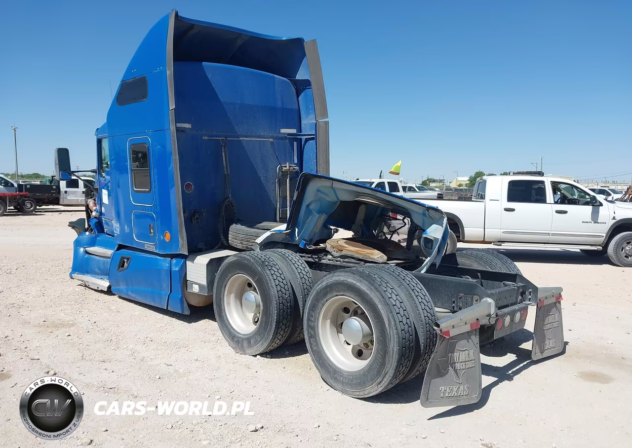 2014 Kenworth Construction T660 VIN:1XKAD49X4EJ353525 - 3