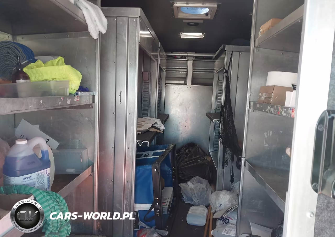 2017 Ford F-59 Commercial Stripped VIN:1F65F5KY7H0A06865 - 6