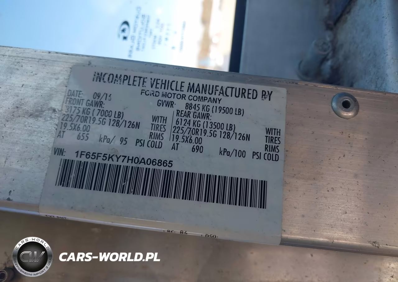 2017 Ford F-59 Commercial Stripped VIN:1F65F5KY7H0A06865 - 8