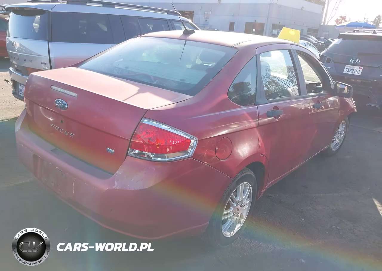 2009 Ford Focus Se VIN:1FAHP35N69W183179 - 4