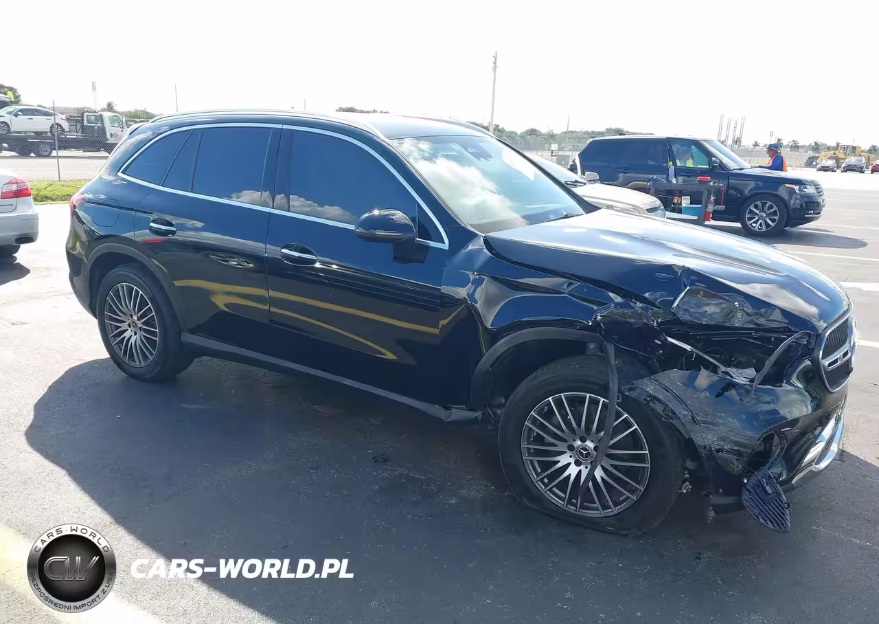 2025 Mercedes-Benz Glc 300 Suv