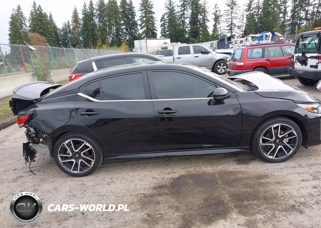 2025 Nissan Sentra Sr VIN:3N1AB8DV3SY235247 - 13