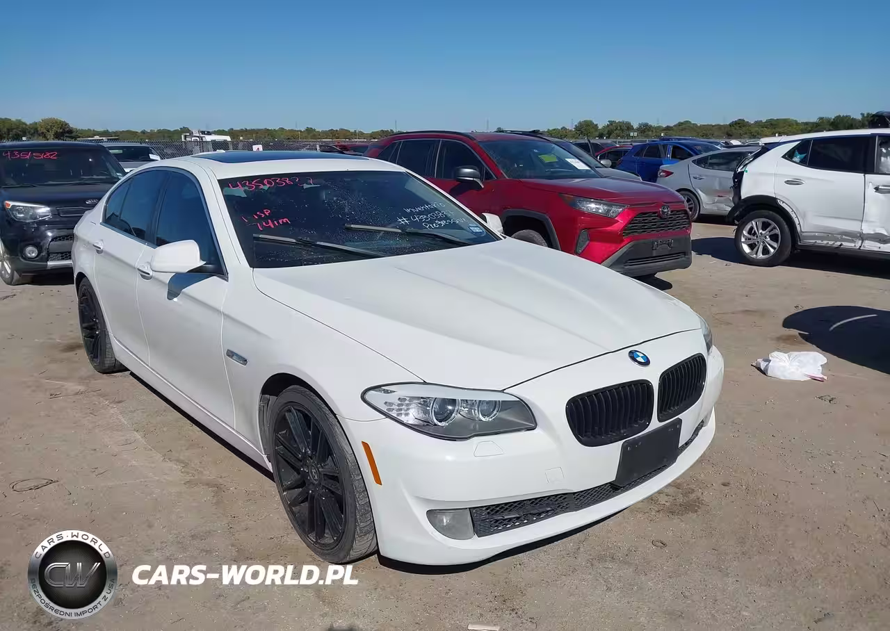 2013 BMW 528I