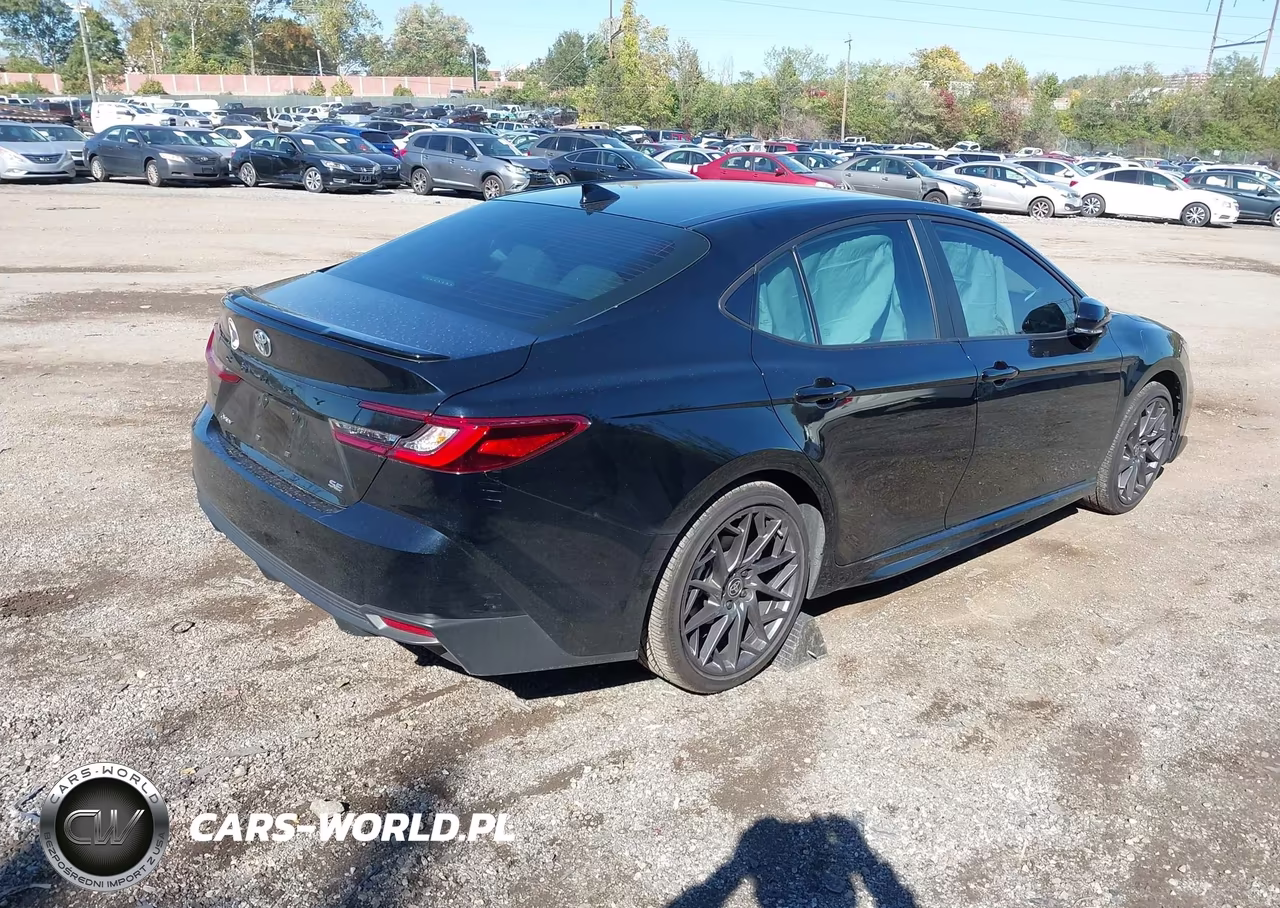 2025 Toyota Camry Se VIN:4T1DAACK2SU541933 - 4