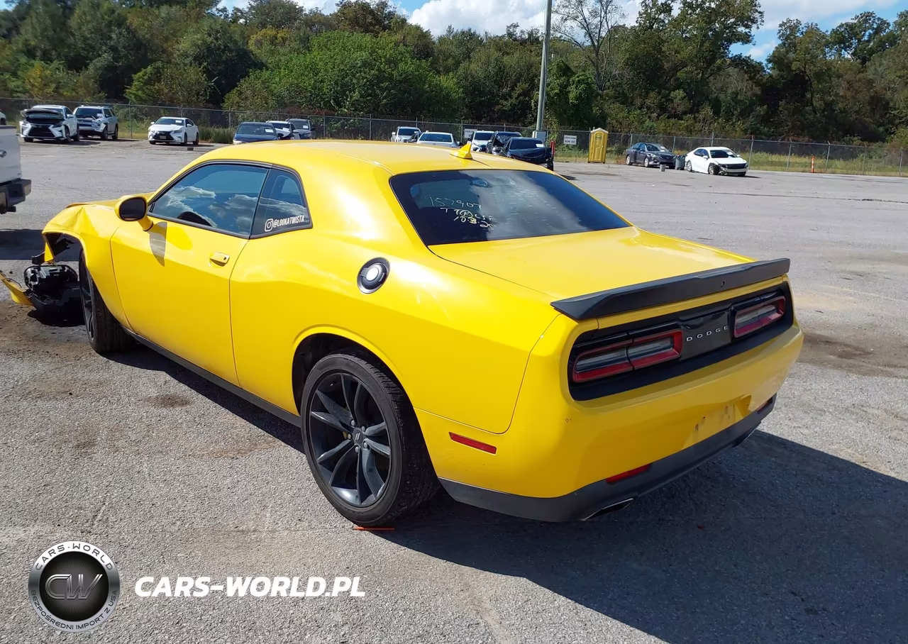 2017 Dodge Challenger Sxt VIN:2C3CDZAG5HH555569 - 3