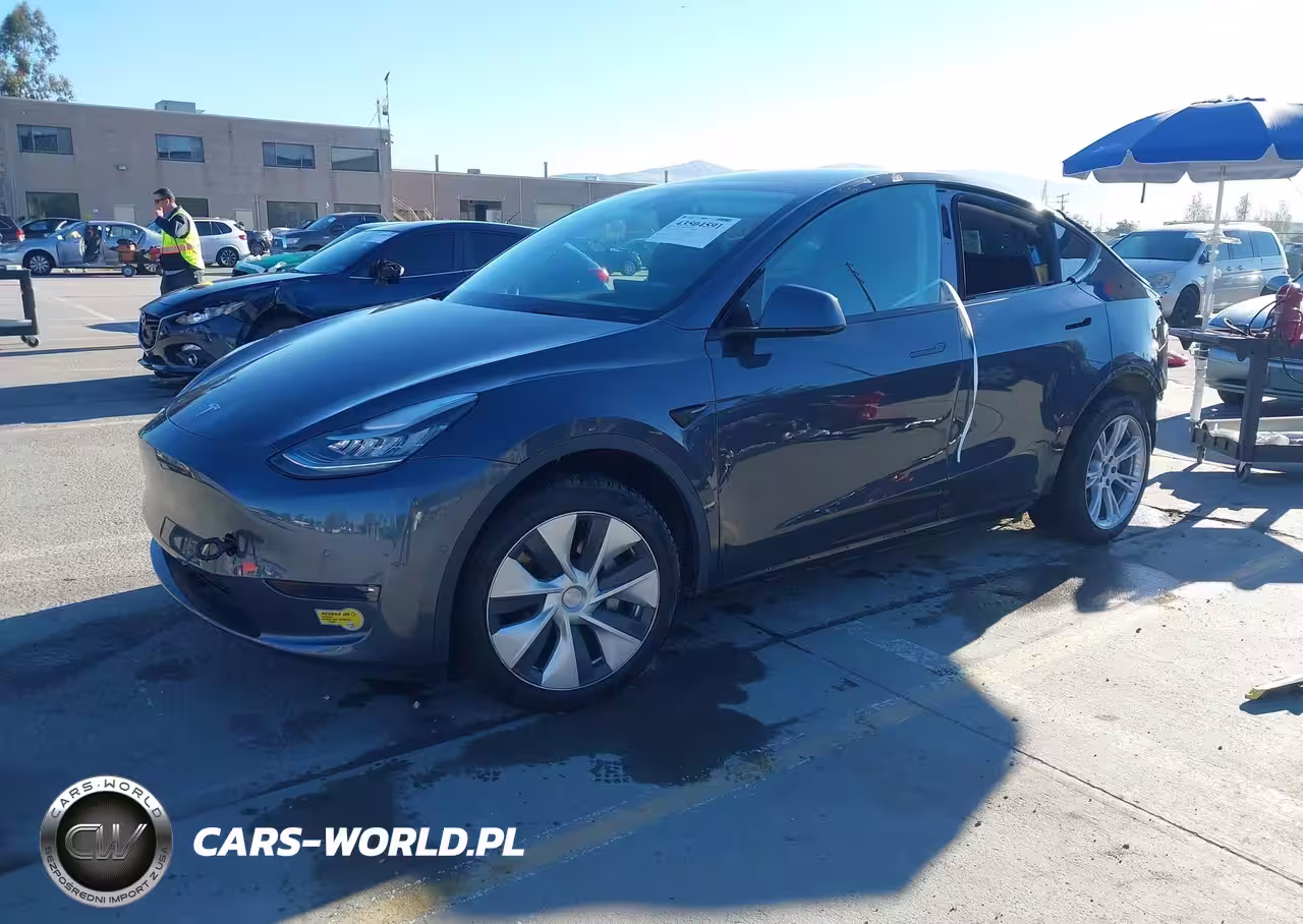 2022 Tesla Model Y Long Range Dual Motor All-Wheel Drive VIN:7SAYGDEE9NF337966 - 2
