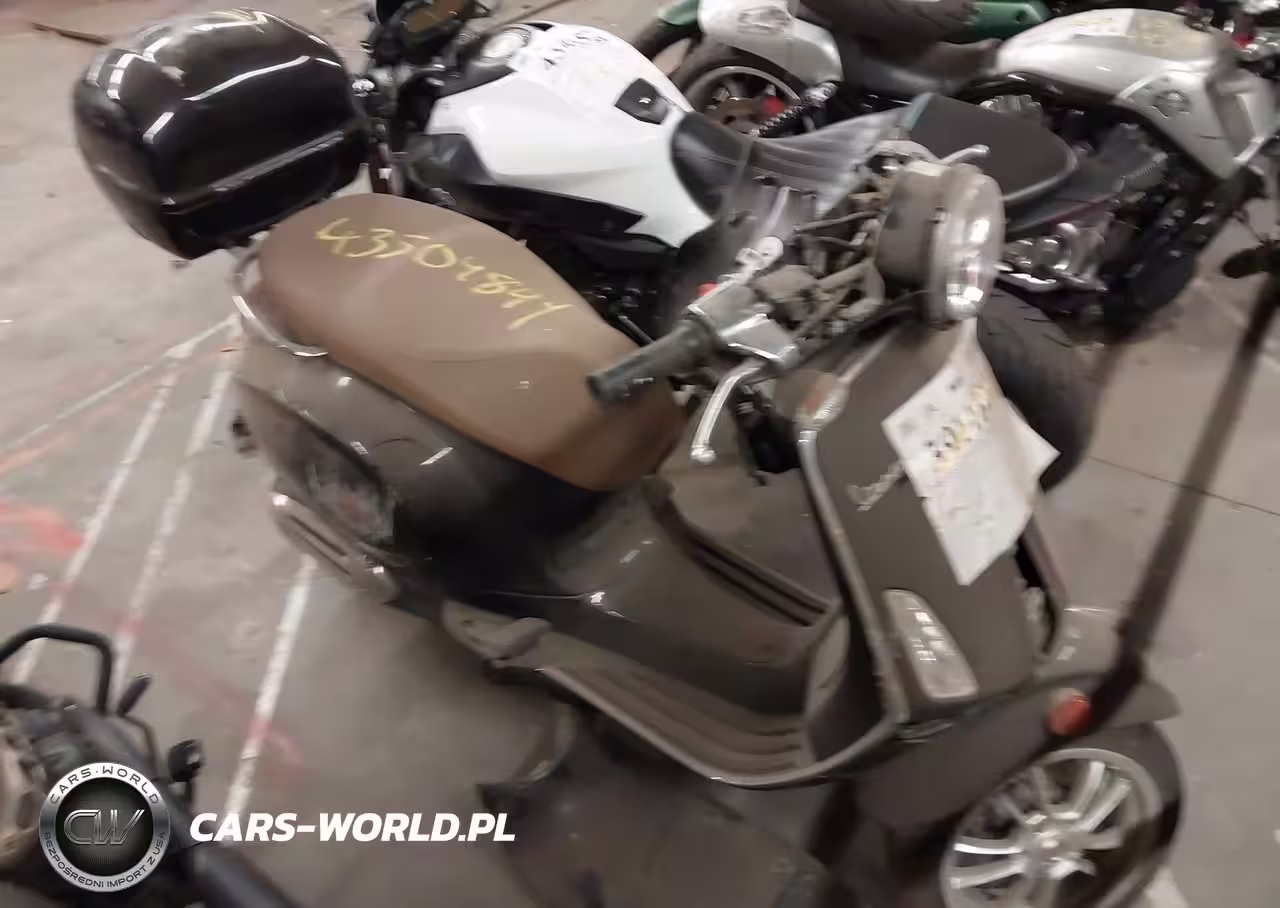 2020 Vespa Primavera50 4Vie