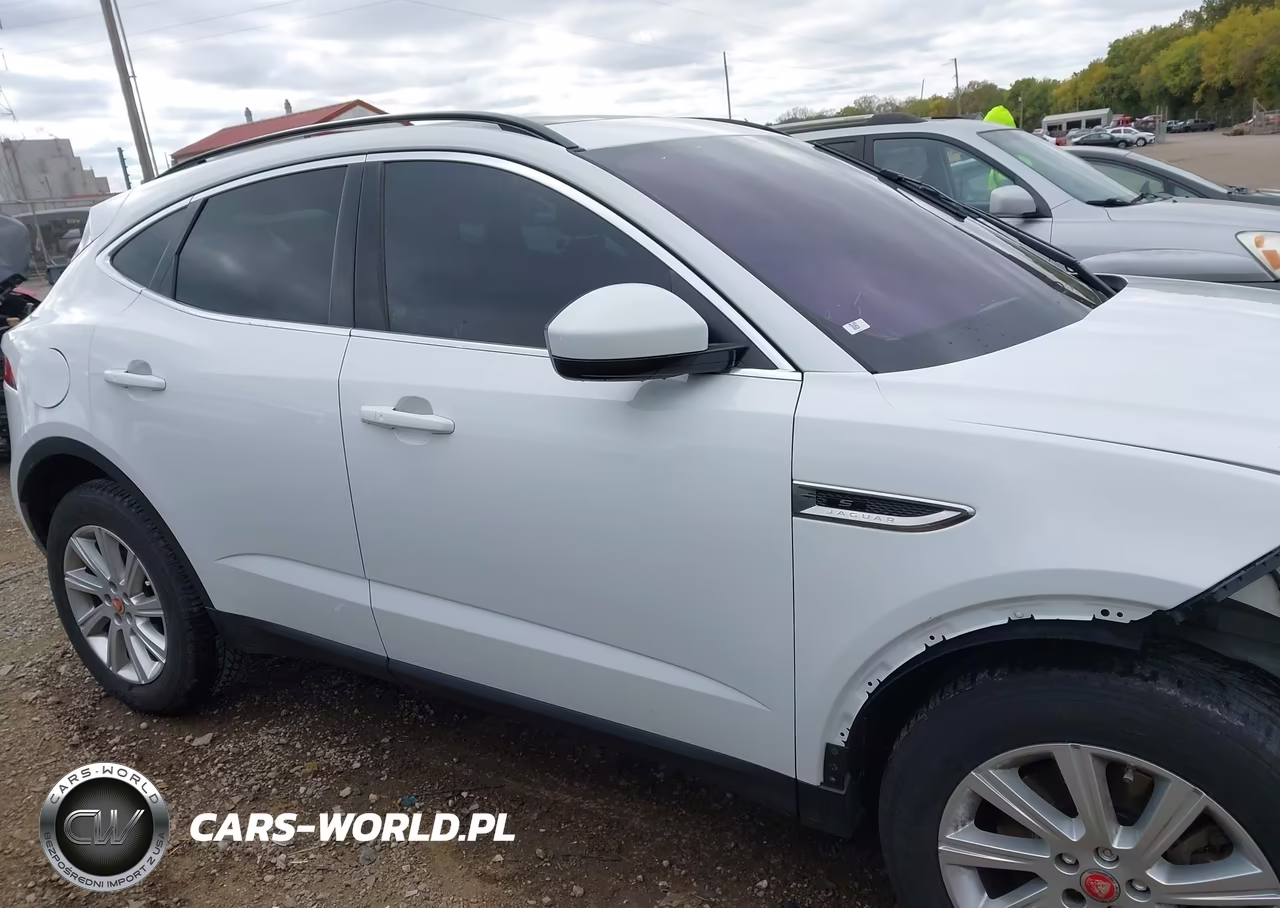 2018 Jaguar E-Pace R-Dynamic S-S VIN:SADFJ2FX9J1Z16084 - 14