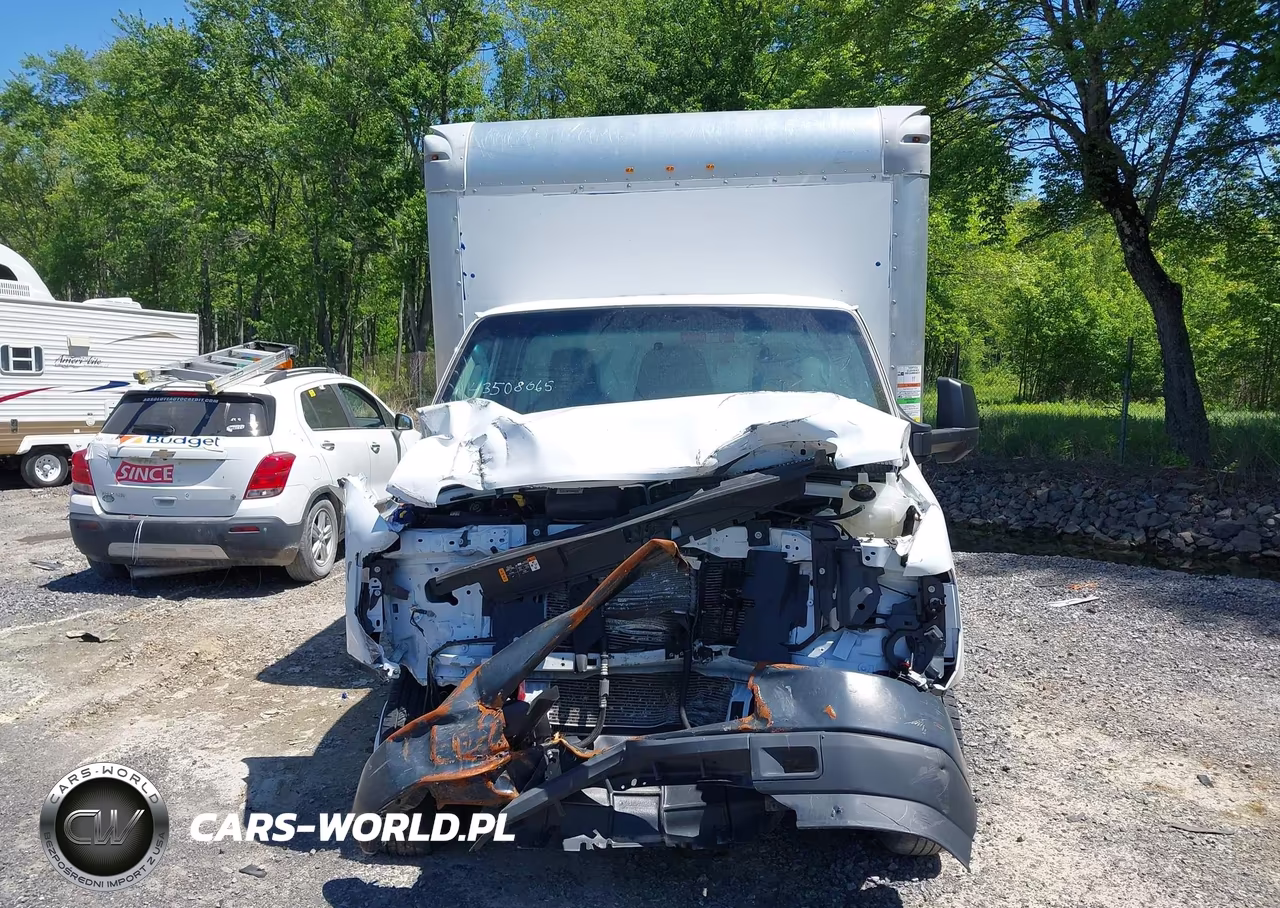 2023 Ford E-350 Cutaway VIN:1FDWE3FKXPDD30930 - 14