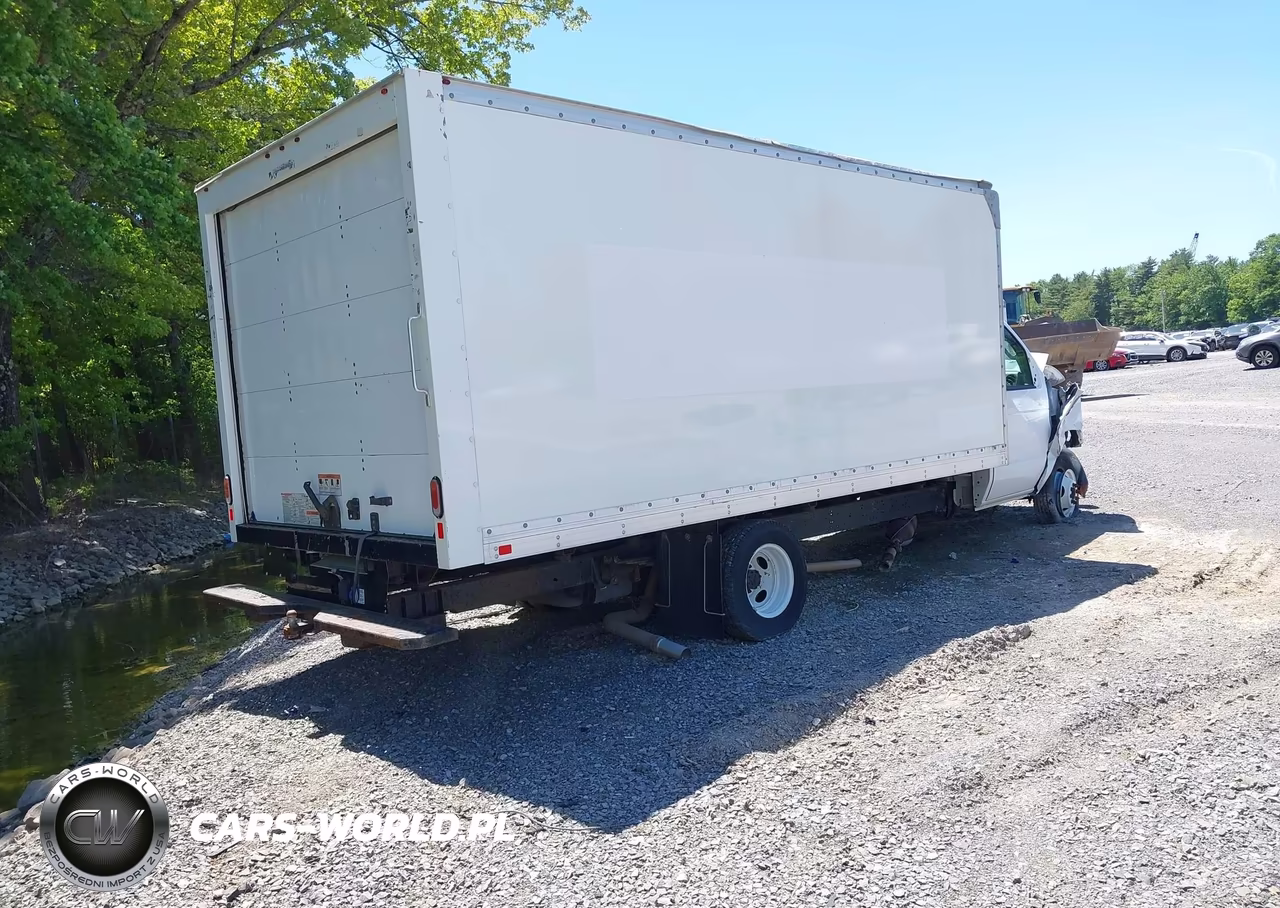 2023 Ford E-350 Cutaway VIN:1FDWE3FKXPDD30930 - 4
