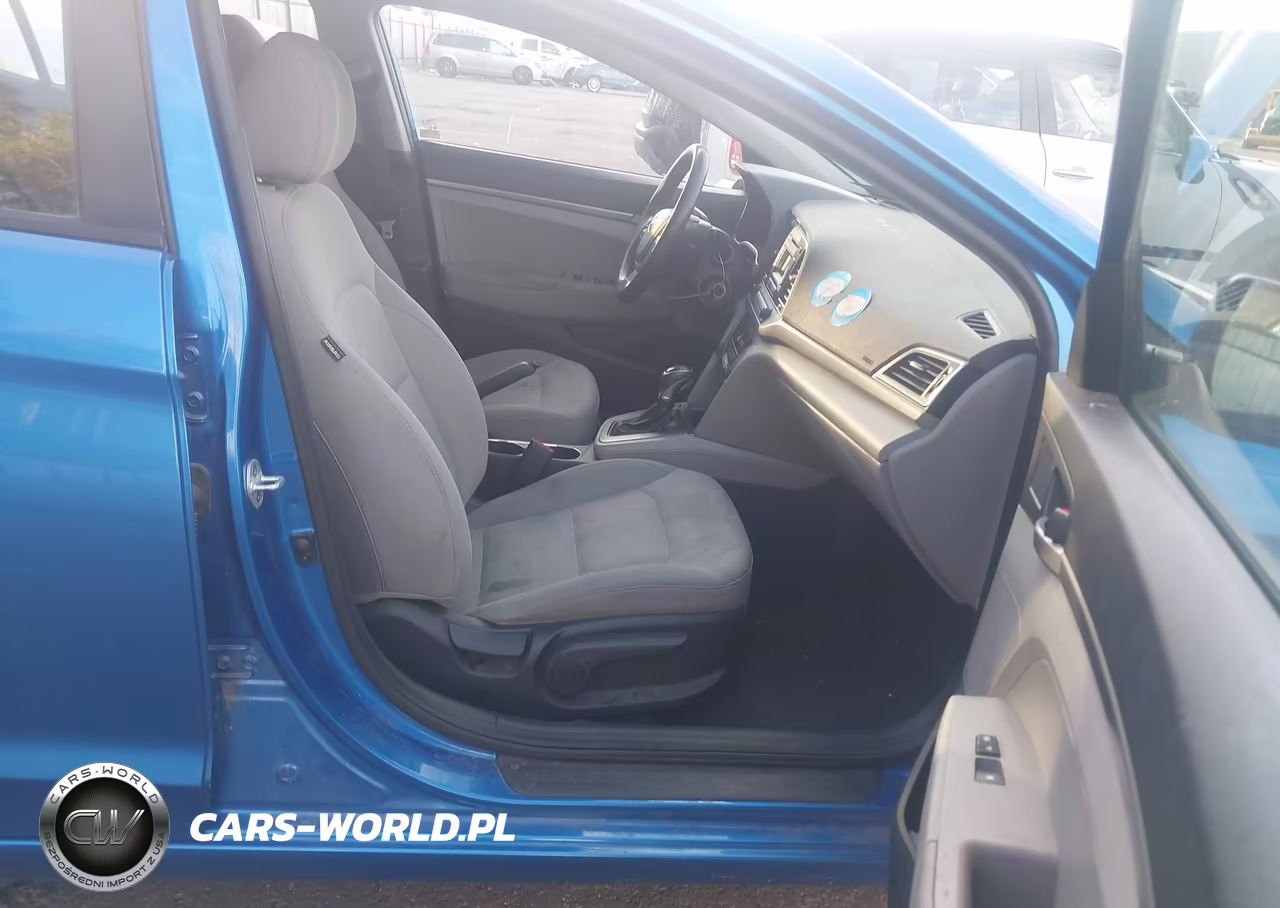2017 Hyundai Elantra Se VIN:5NPD74LFXHH126515 - 5