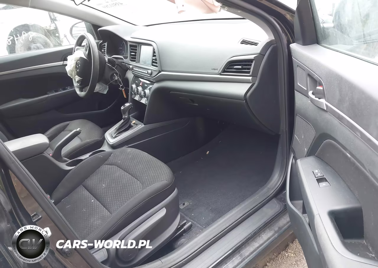 2019 Hyundai Elantra Sel VIN:5NPD84LF0KH453123 - 5