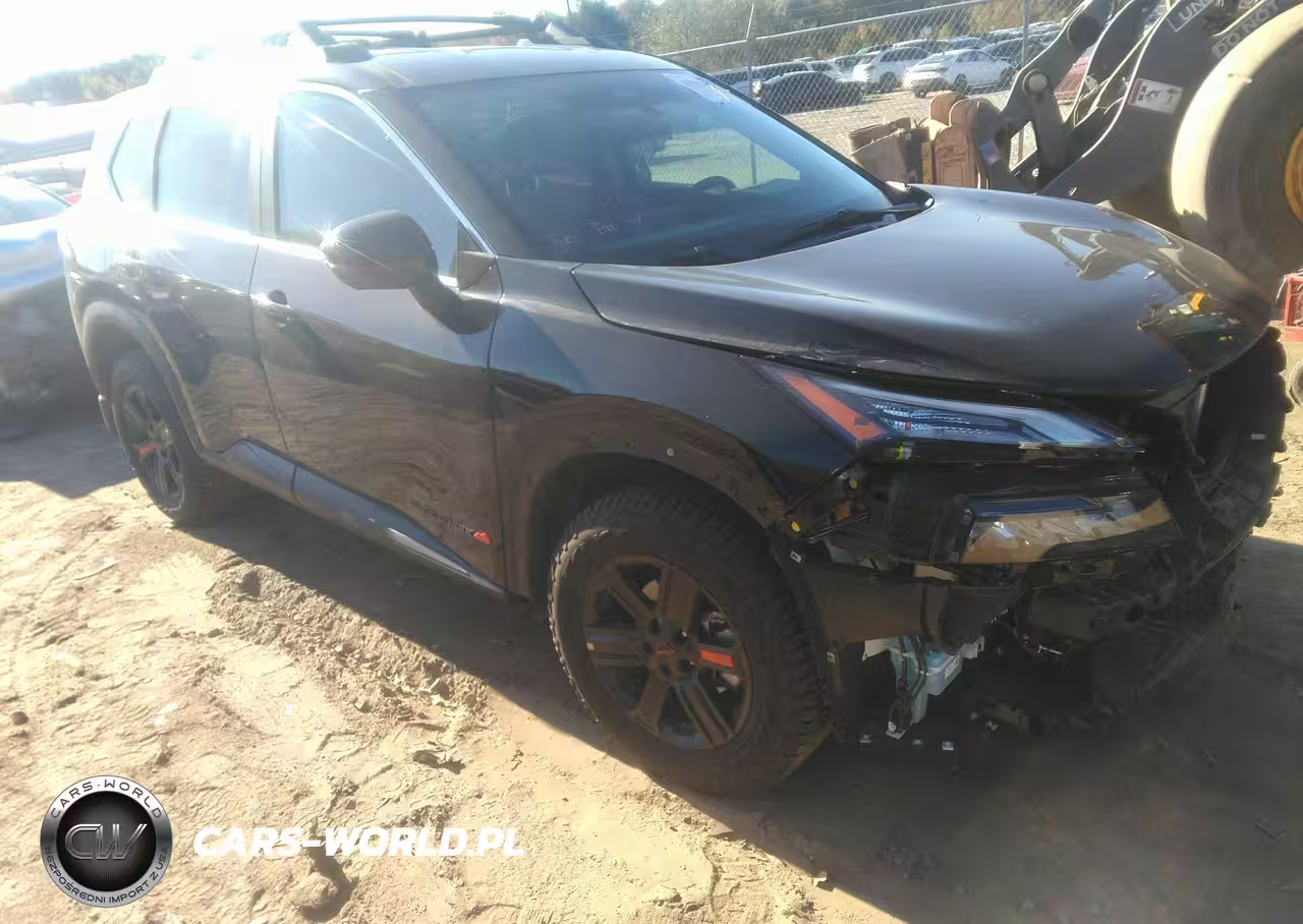 2025 Nissan Rogue Rock Creek