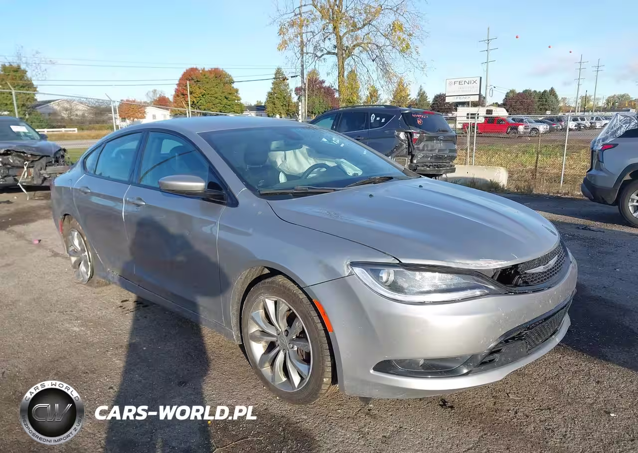 2016 Chrysler 200 S