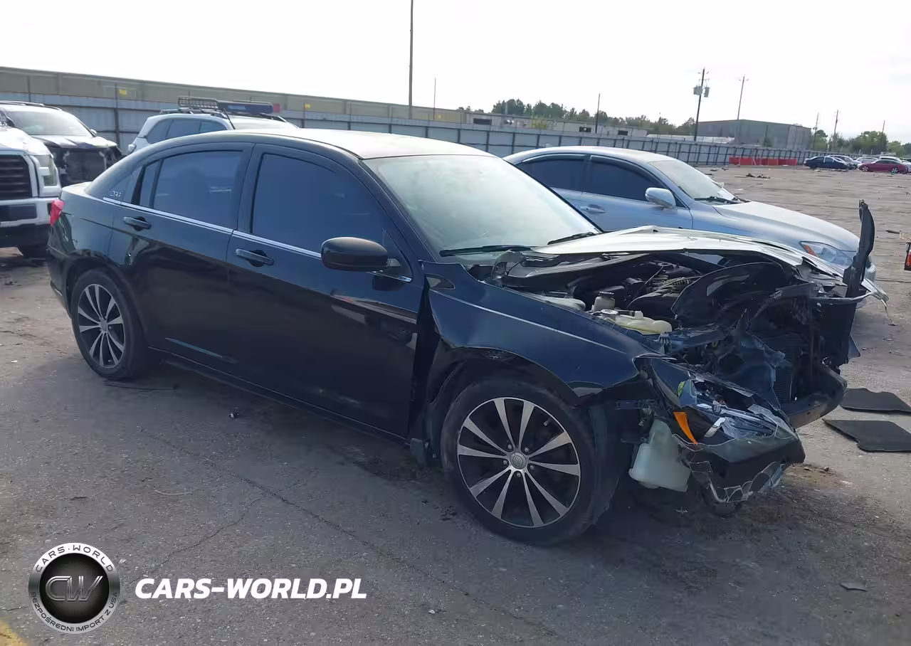 2013 Chrysler 200 Limited