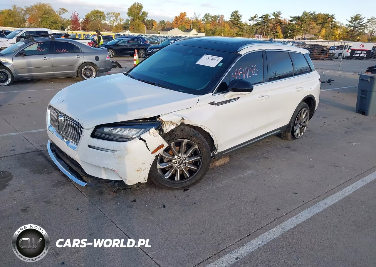 2020 Lincoln Corsair Standard VIN:5LMCJ1D99LUL11750 - 2