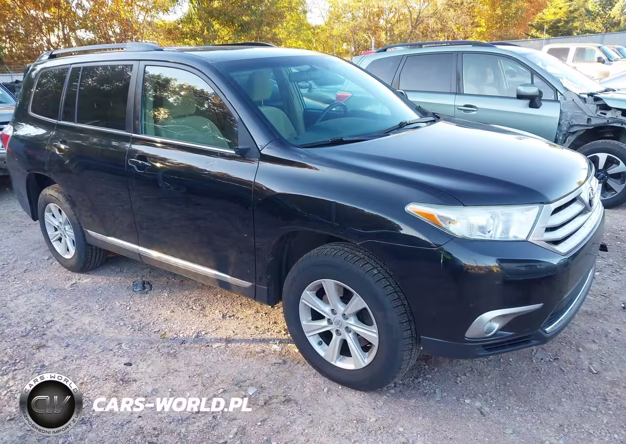 2013 Toyota Highlander Base Plus V6