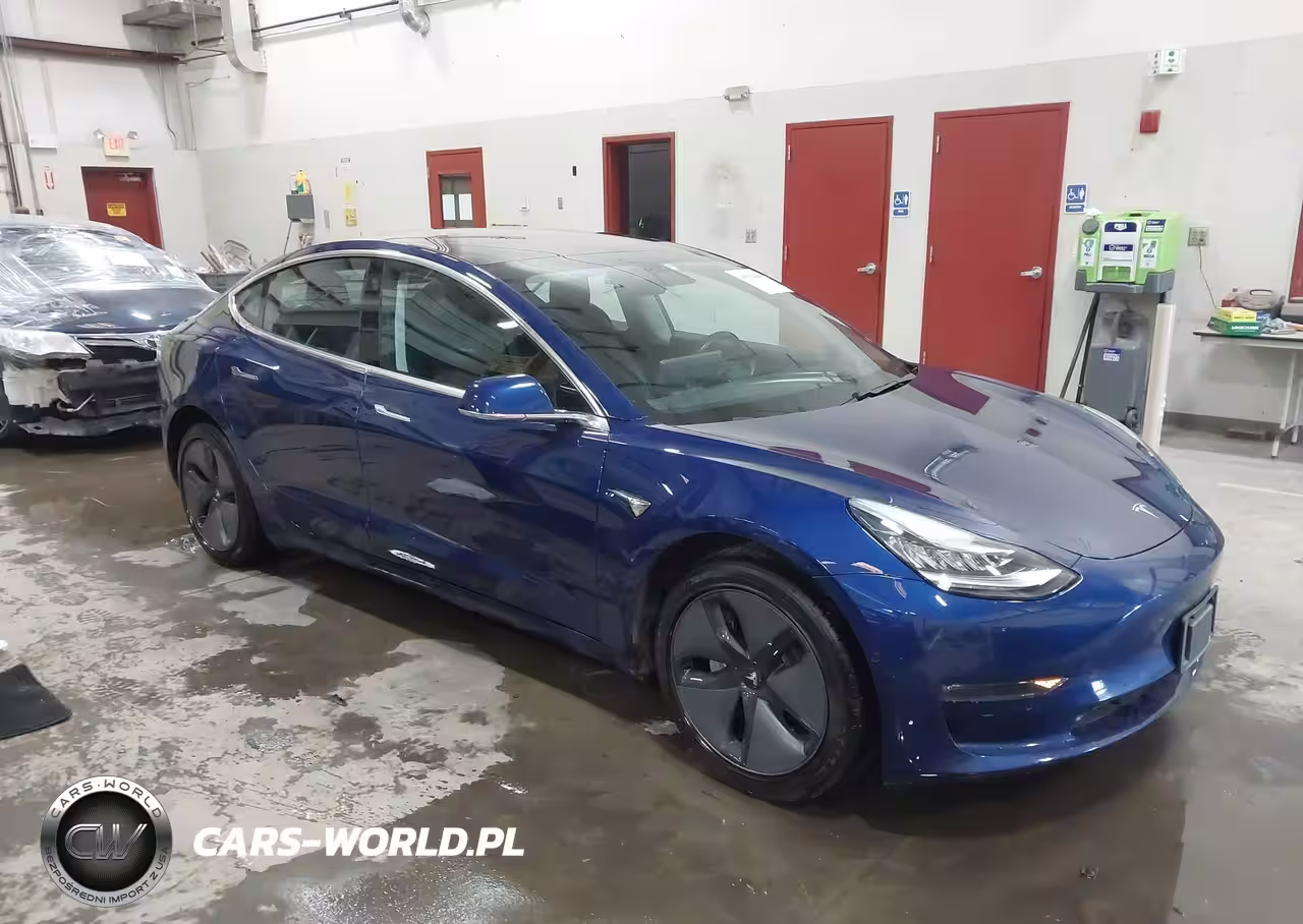 2018 Tesla Model 3 Long Range-Performance