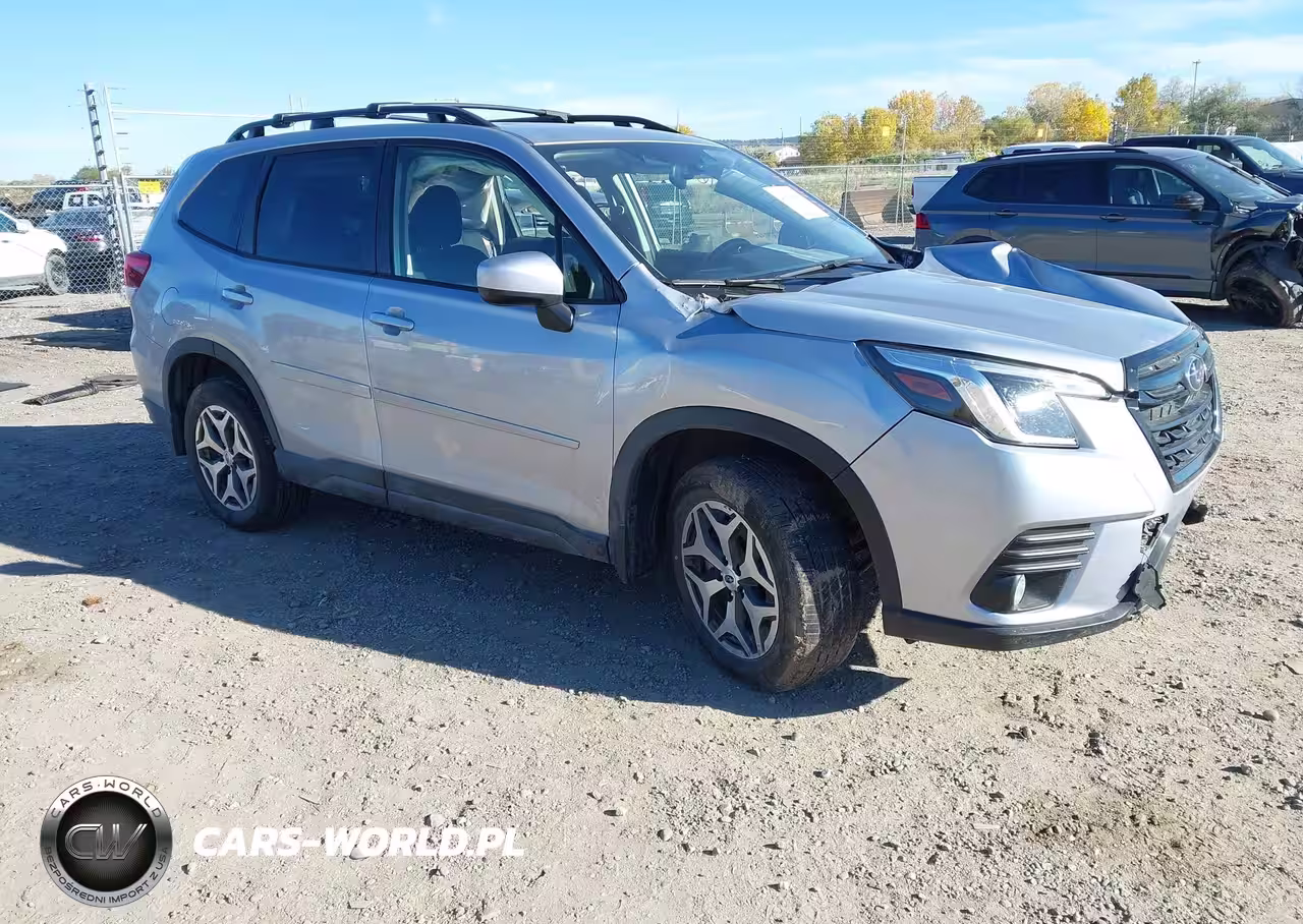 2023 Subaru Forester Premium