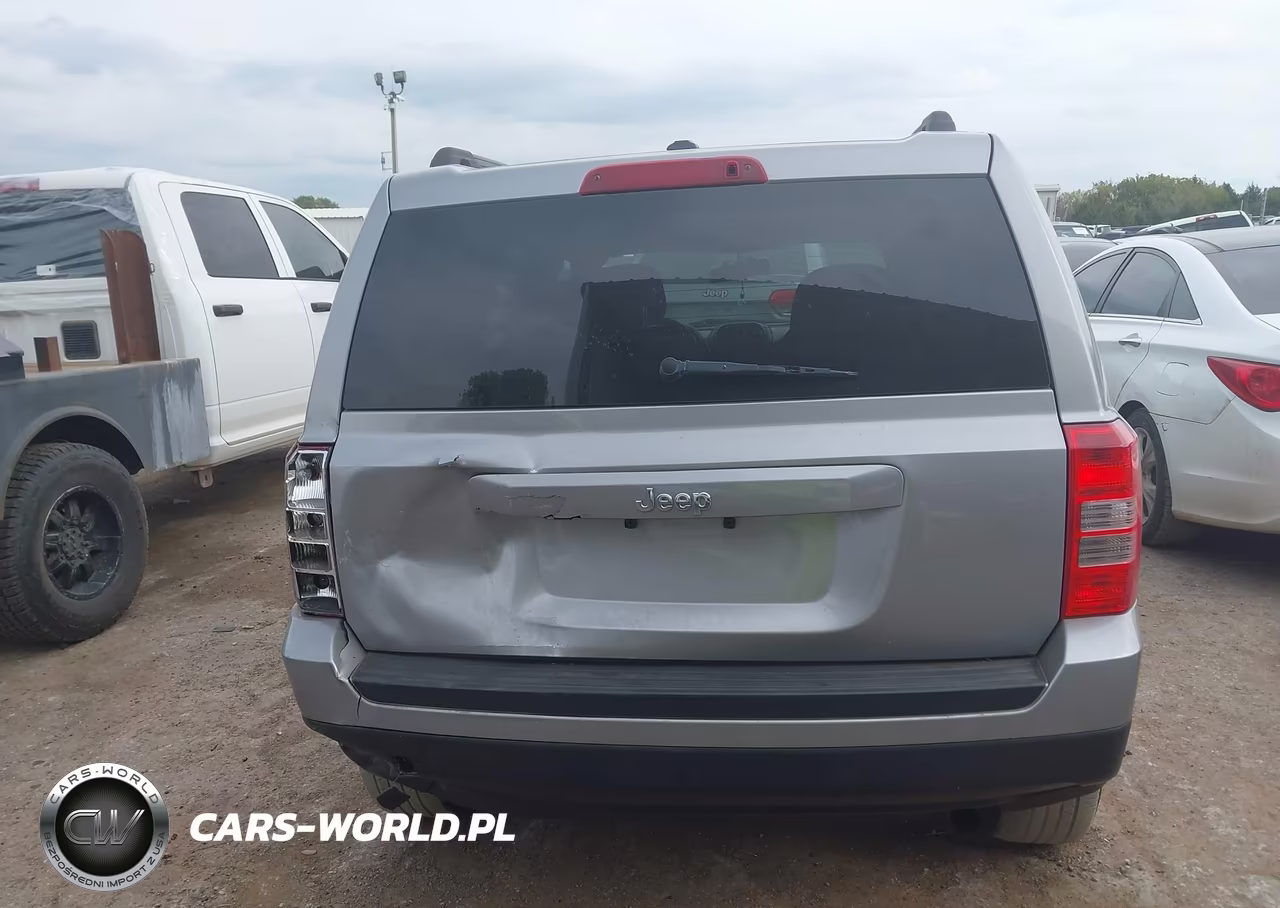 2016 Jeep Patriot Sport VIN:1C4NJPBB4GD576607 - 16