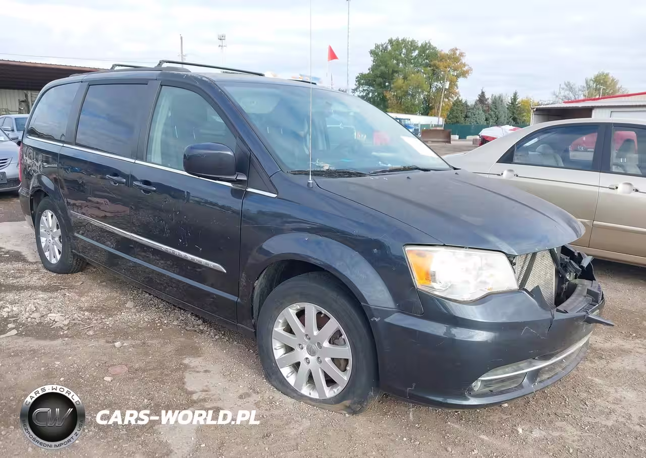 2014 Chrysler Town & Country Touring