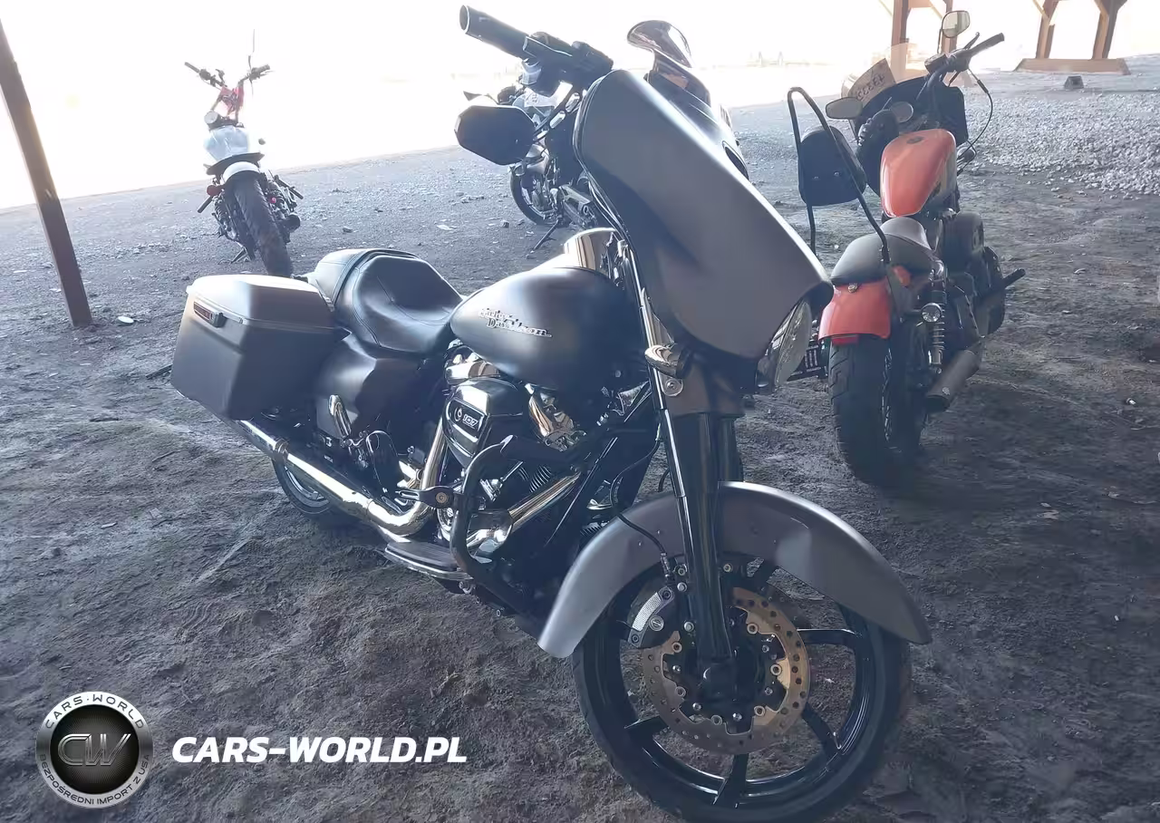 2017 Harley-Davidson Flhxs Street Glide Special