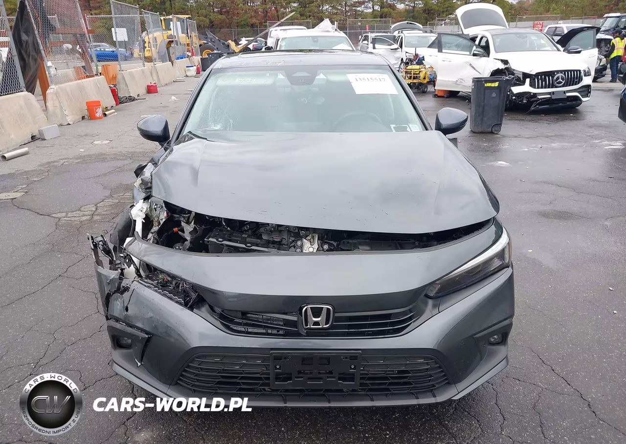2024 Honda Civic Touring VIN:2HGFE1F91RH310188 - 11