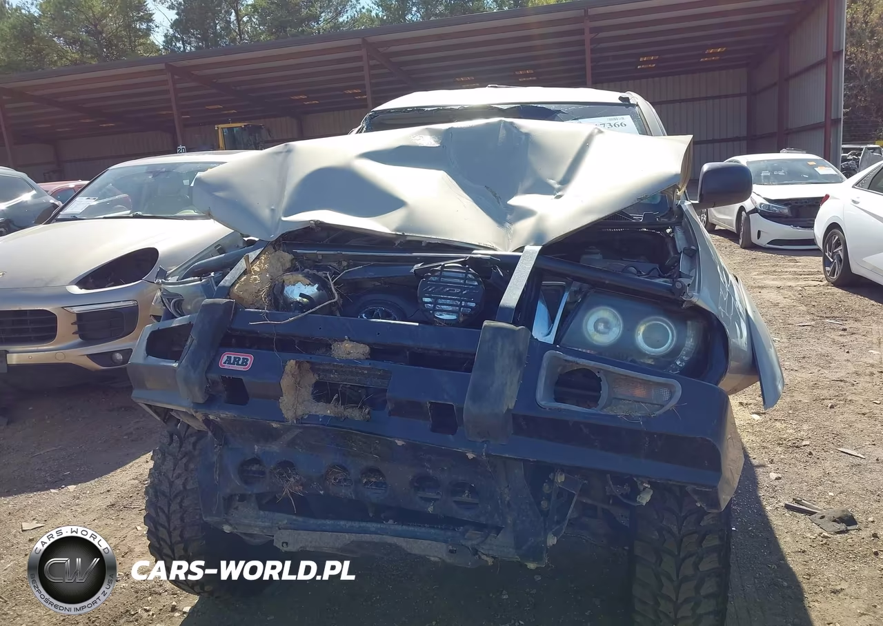 2008 Toyota Tacoma Base V6 VIN:3TMLU42N08M018749 - 12