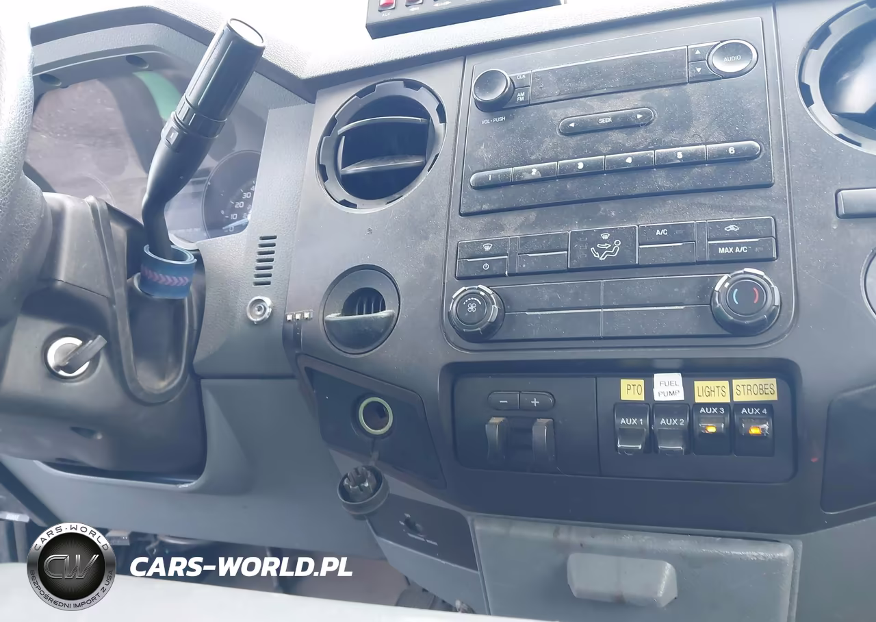 2015 Ford F-550 Chassis Xl VIN:1FDUF5GT8FEC38506 - 10
