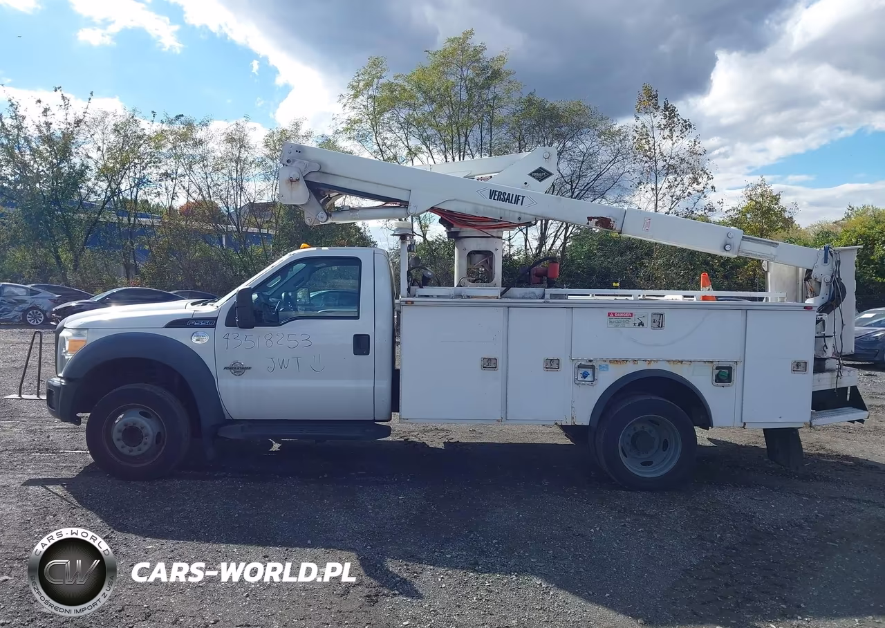 2015 Ford F-550 Chassis Xl VIN:1FDUF5GT8FEC38506 - 17