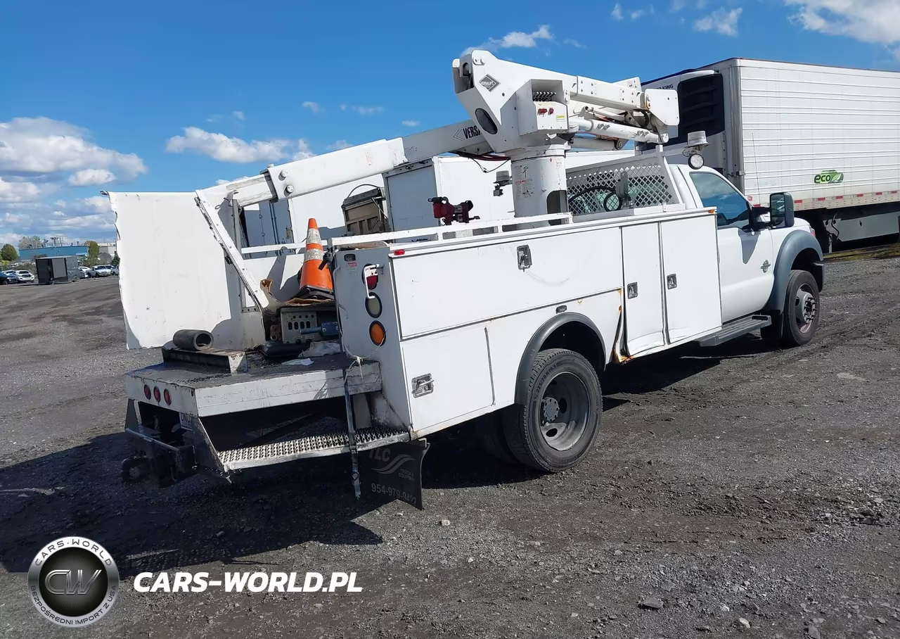 2015 Ford F-550 Chassis Xl VIN:1FDUF5GT8FEC38506 - 4