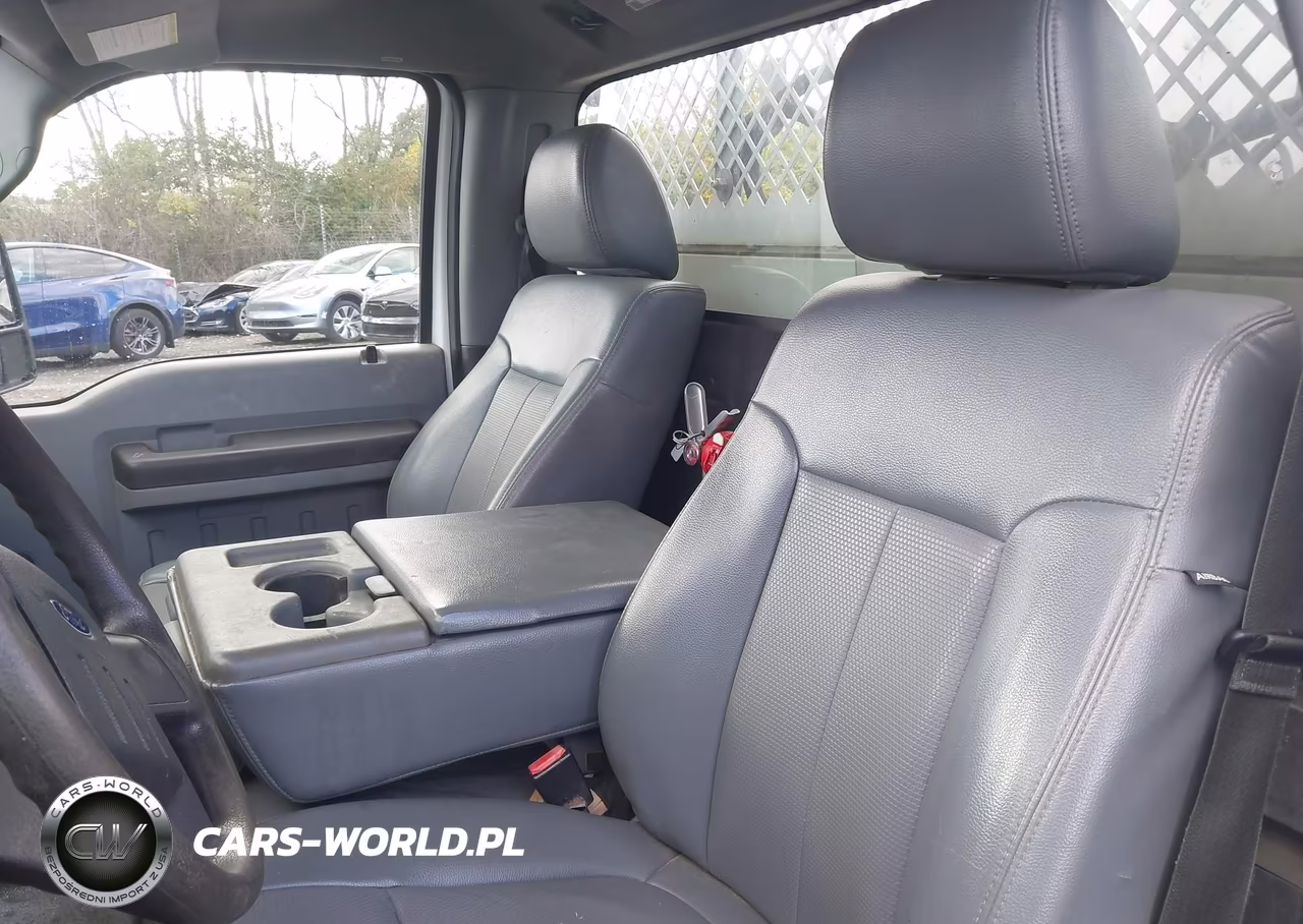 2015 Ford F-550 Chassis Xl VIN:1FDUF5GT8FEC38506 - 6