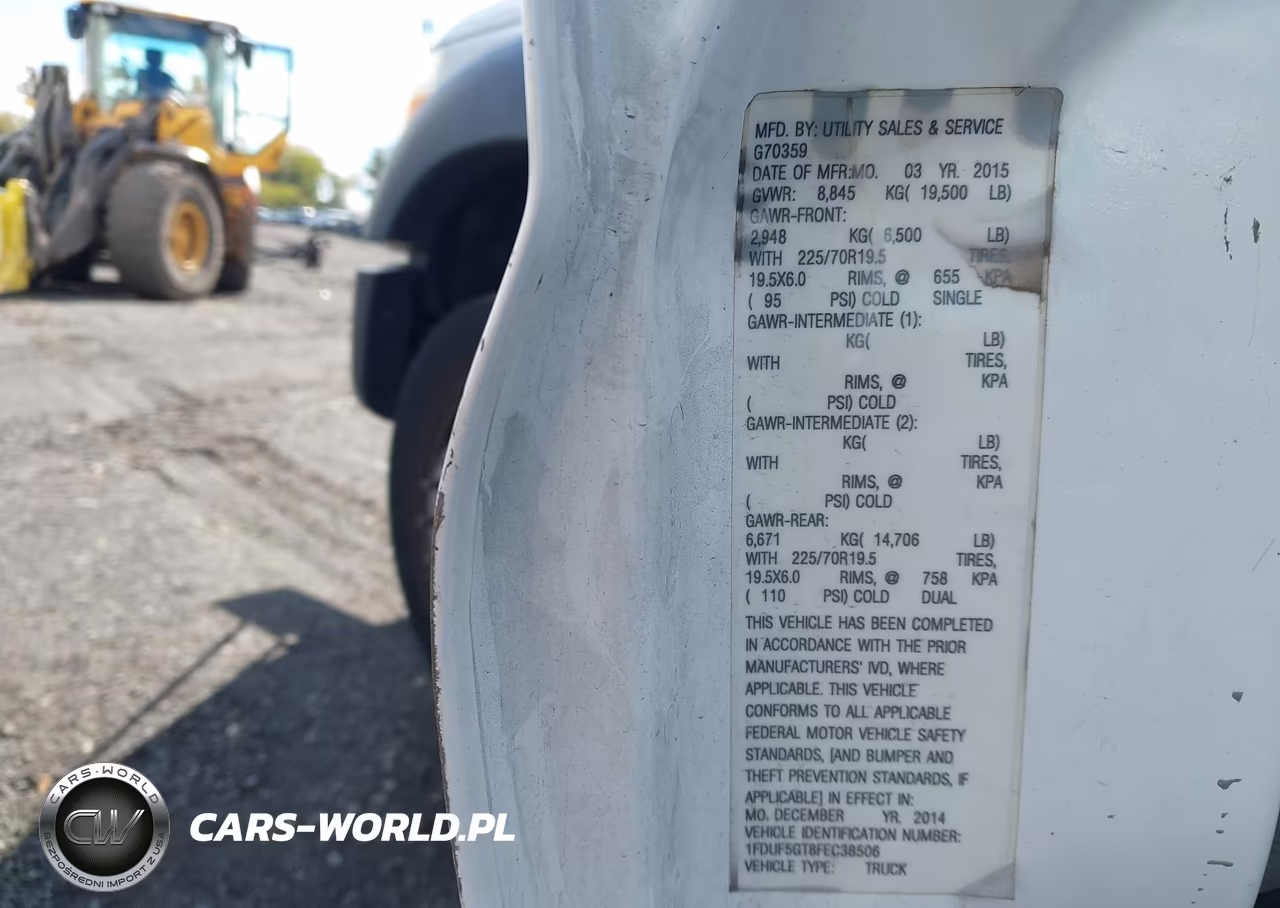2015 Ford F-550 Chassis Xl VIN:1FDUF5GT8FEC38506 - 8