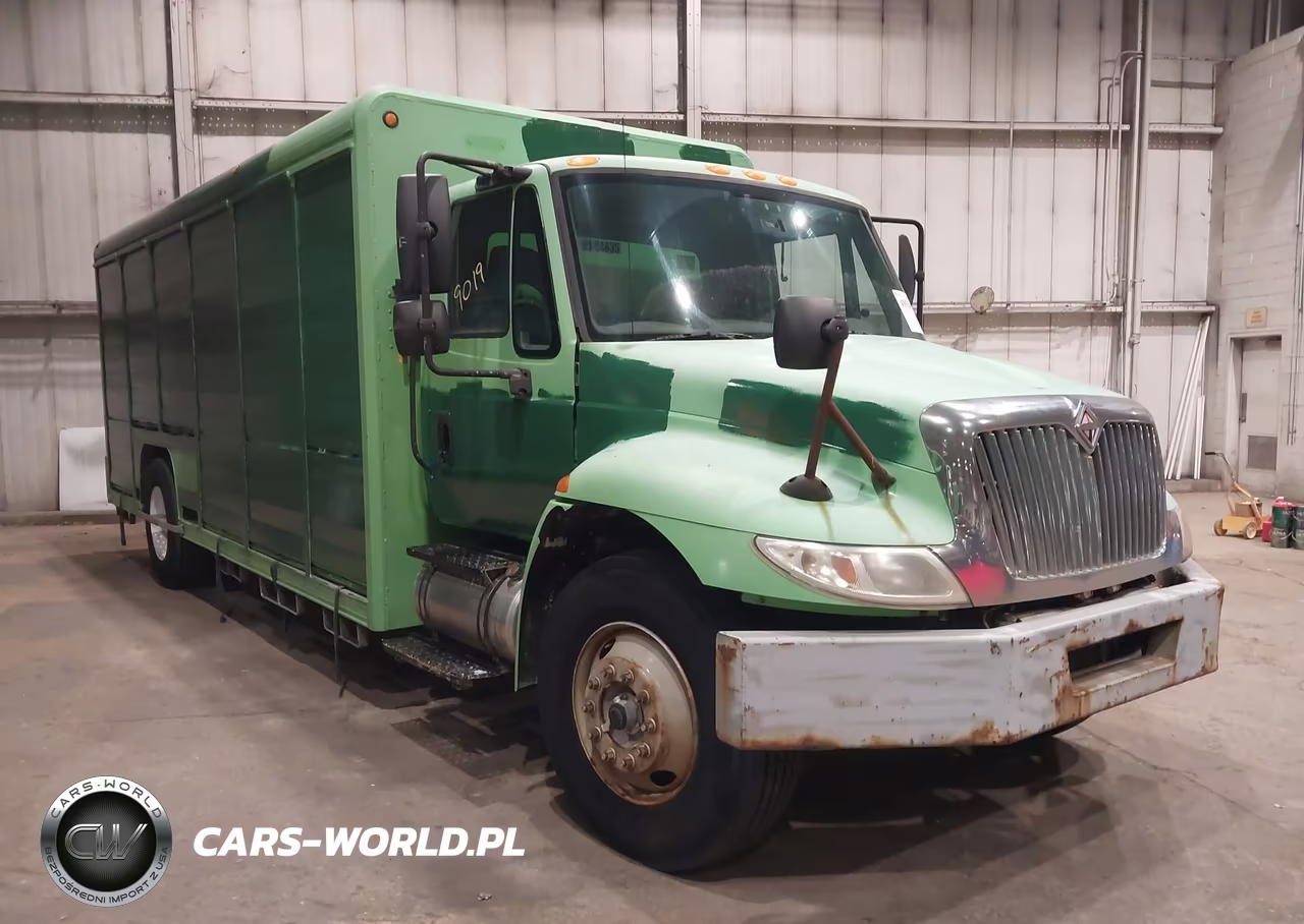 2004 International 4000 4300