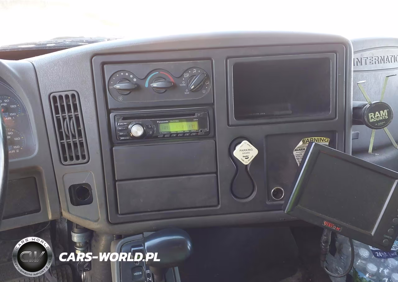 2004 International 4000 4300 VIN:1HTMMAANX4H669635 - 18