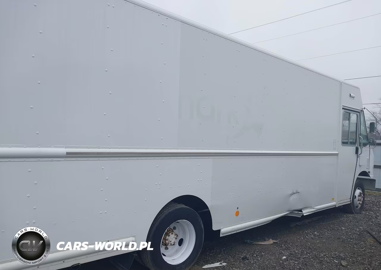 2012 Freightliner Chassis M Line Walk-In Van VIN:4UZAC3DV6CCBN1753 - 12