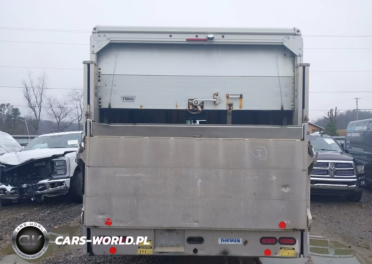 2012 Freightliner Chassis M Line Walk-In Van VIN:4UZAC3DV6CCBN1753 - 14