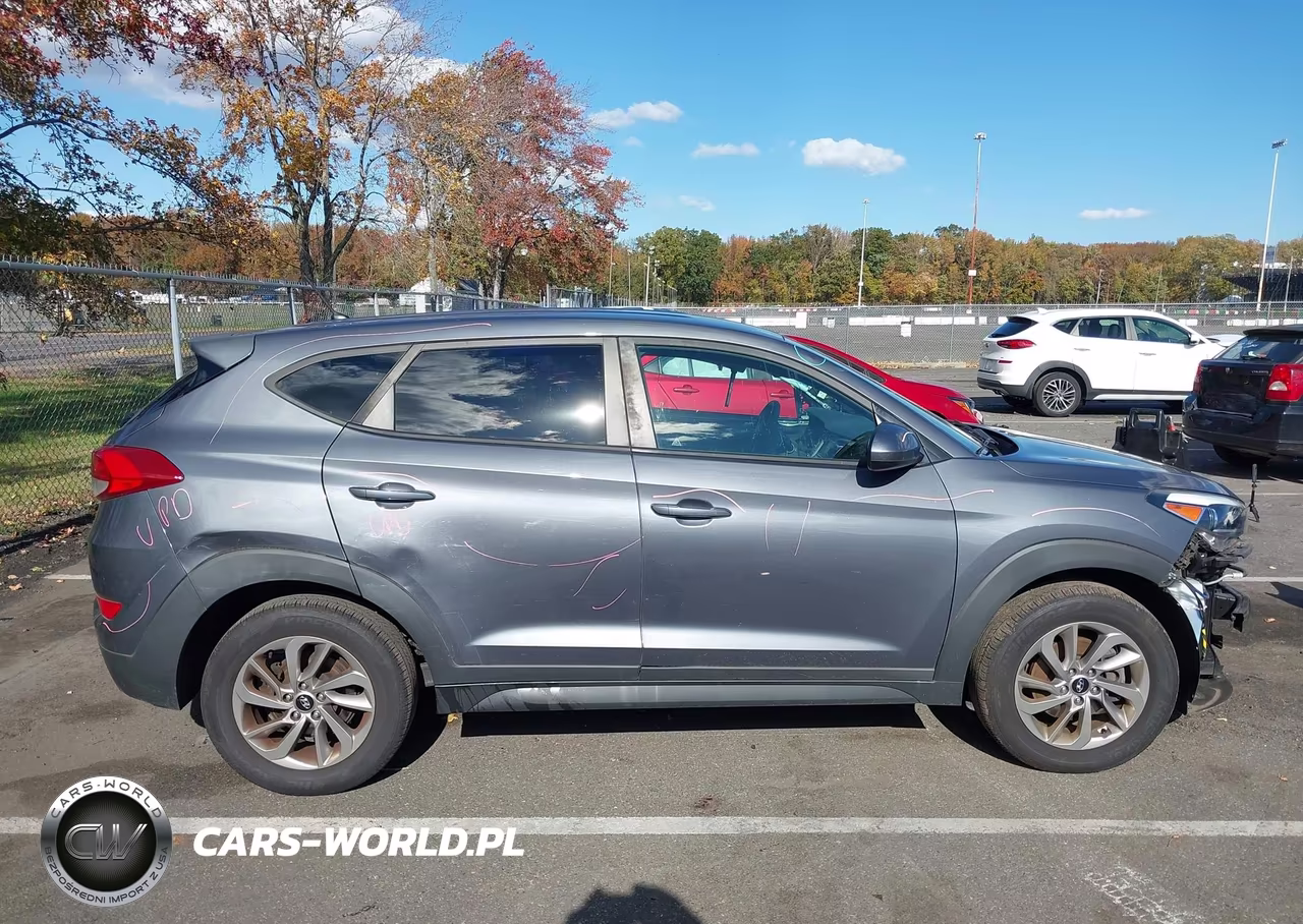 2018 Hyundai Tucson Se VIN:KM8J2CA47JU681118 - 13
