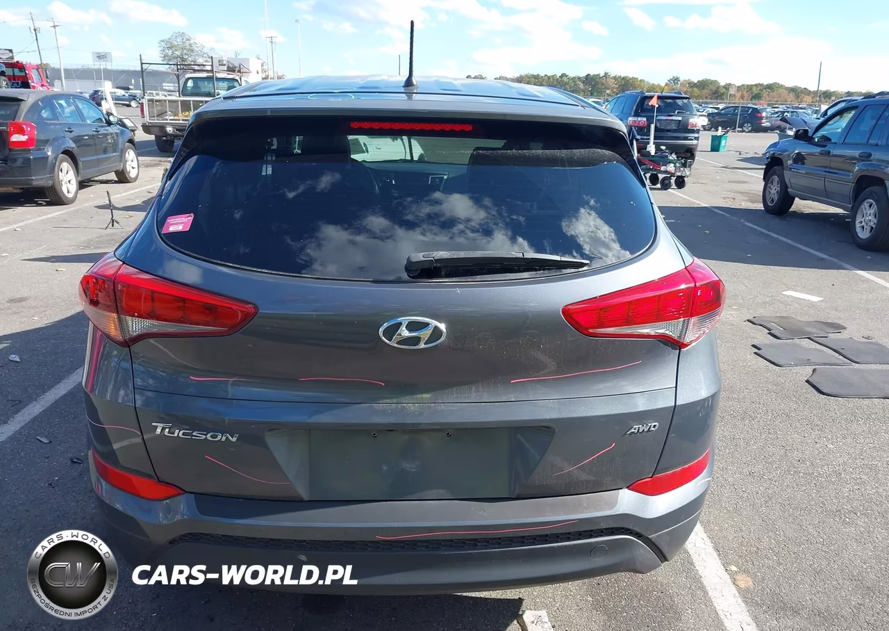2018 Hyundai Tucson Se VIN:KM8J2CA47JU681118 - 16
