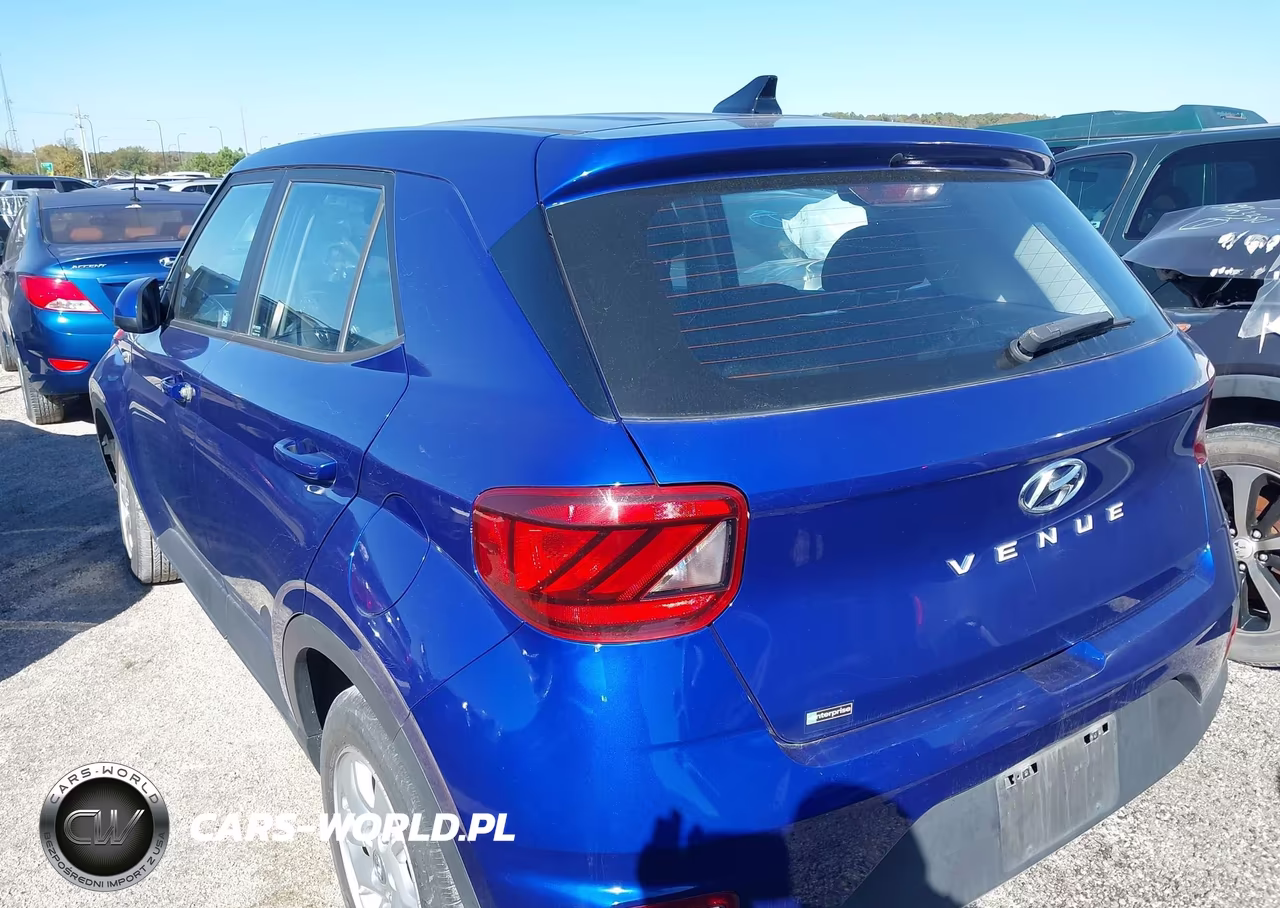 2021 Hyundai Venue Se VIN:KMHRB8A36MU068614 - 3