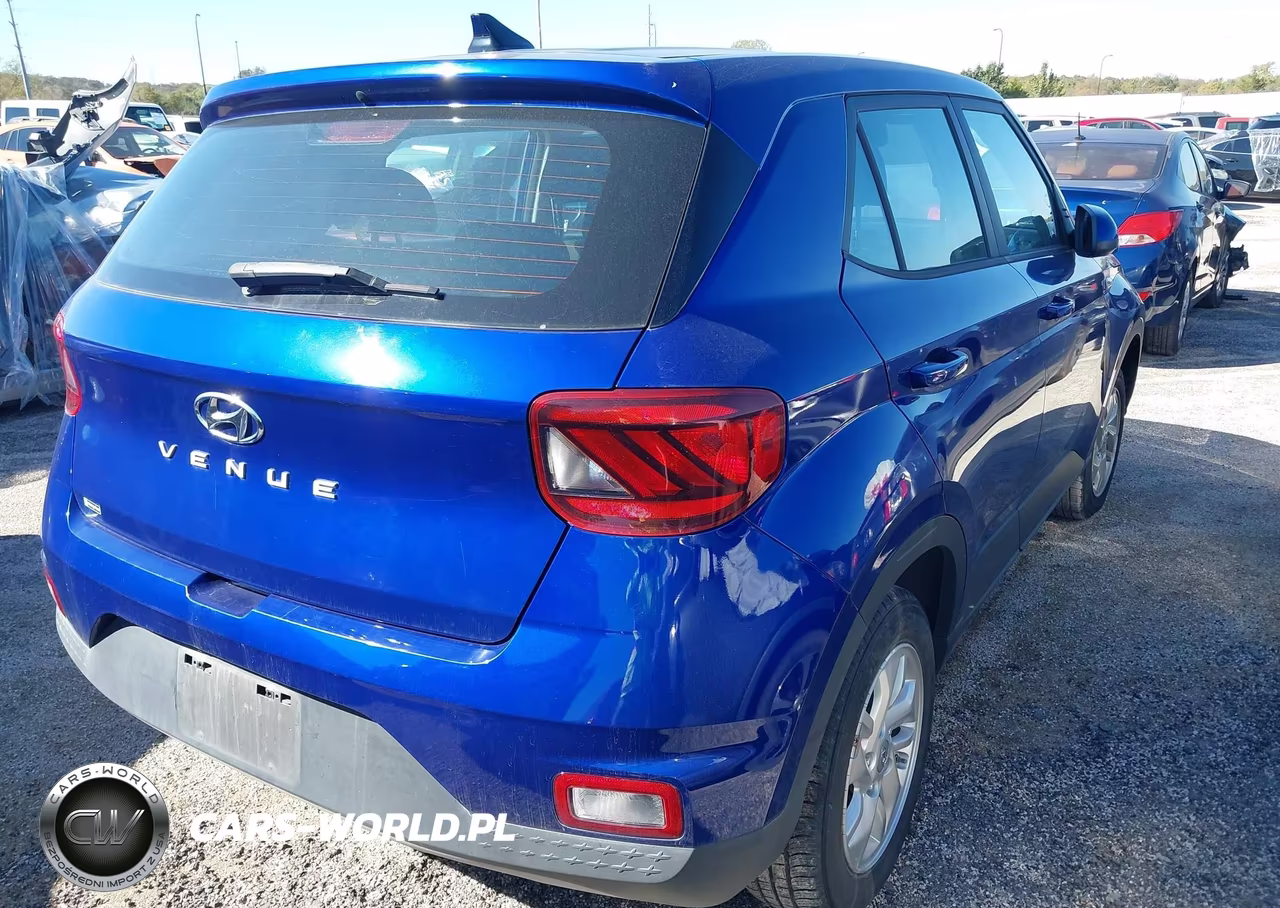 2021 Hyundai Venue Se VIN:KMHRB8A36MU068614 - 4